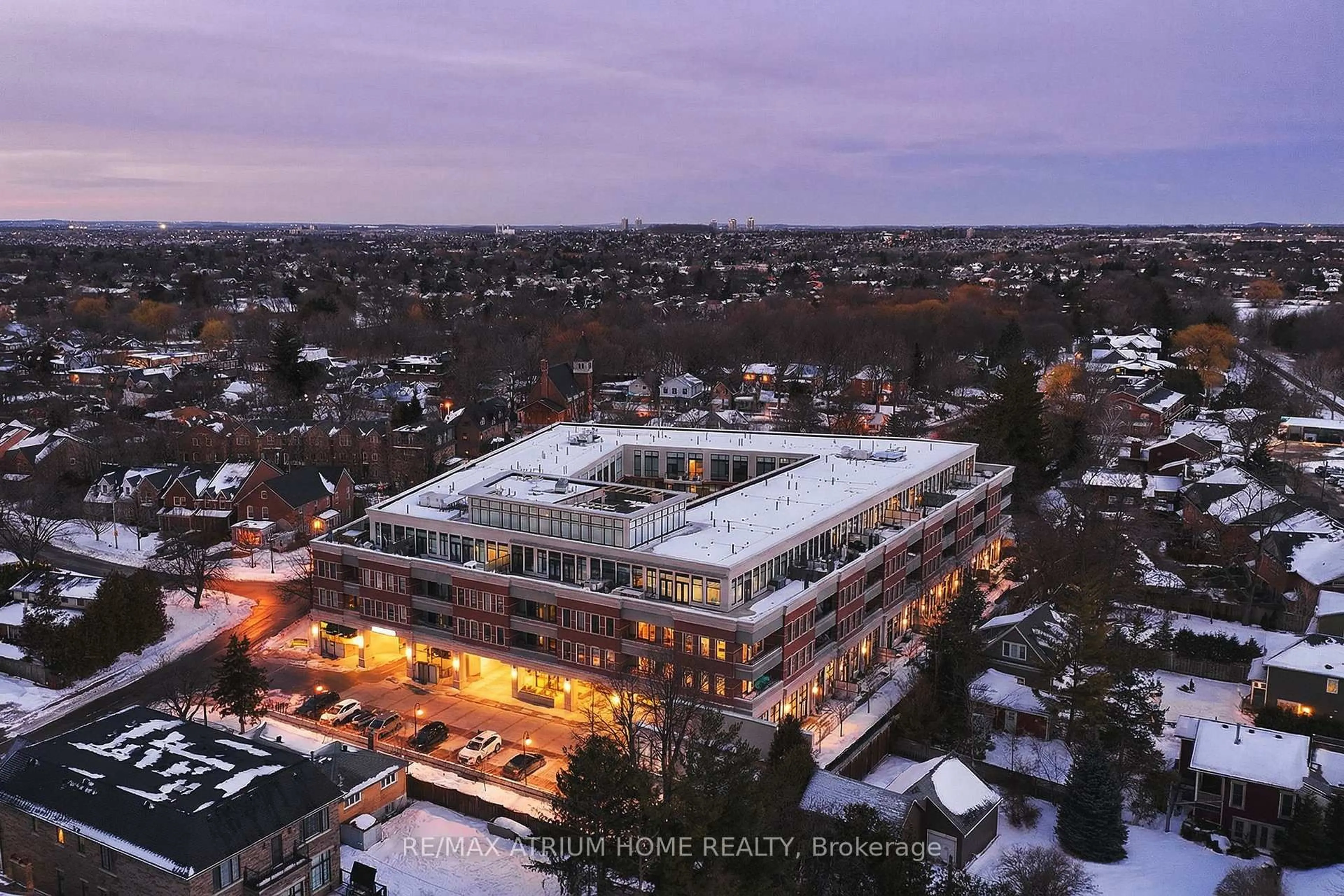 A pic from outside/outdoor area/front of a property/back of a property/a pic from drone, building for 20 Fred Varley Dr #324, Markham Ontario L3R 1S4