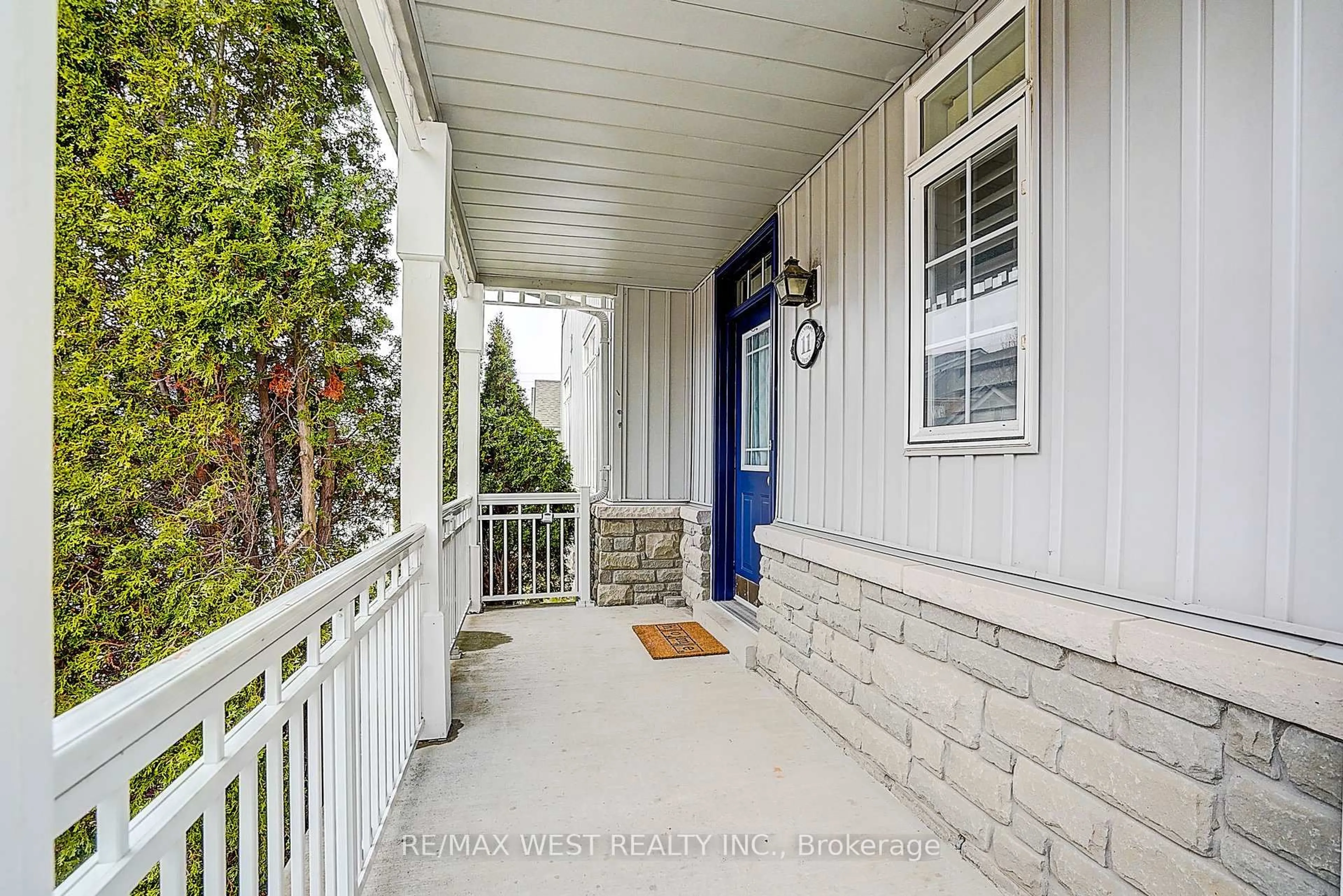 Unknown for 11 Dancers Dr, Markham Ontario L6C 2C4