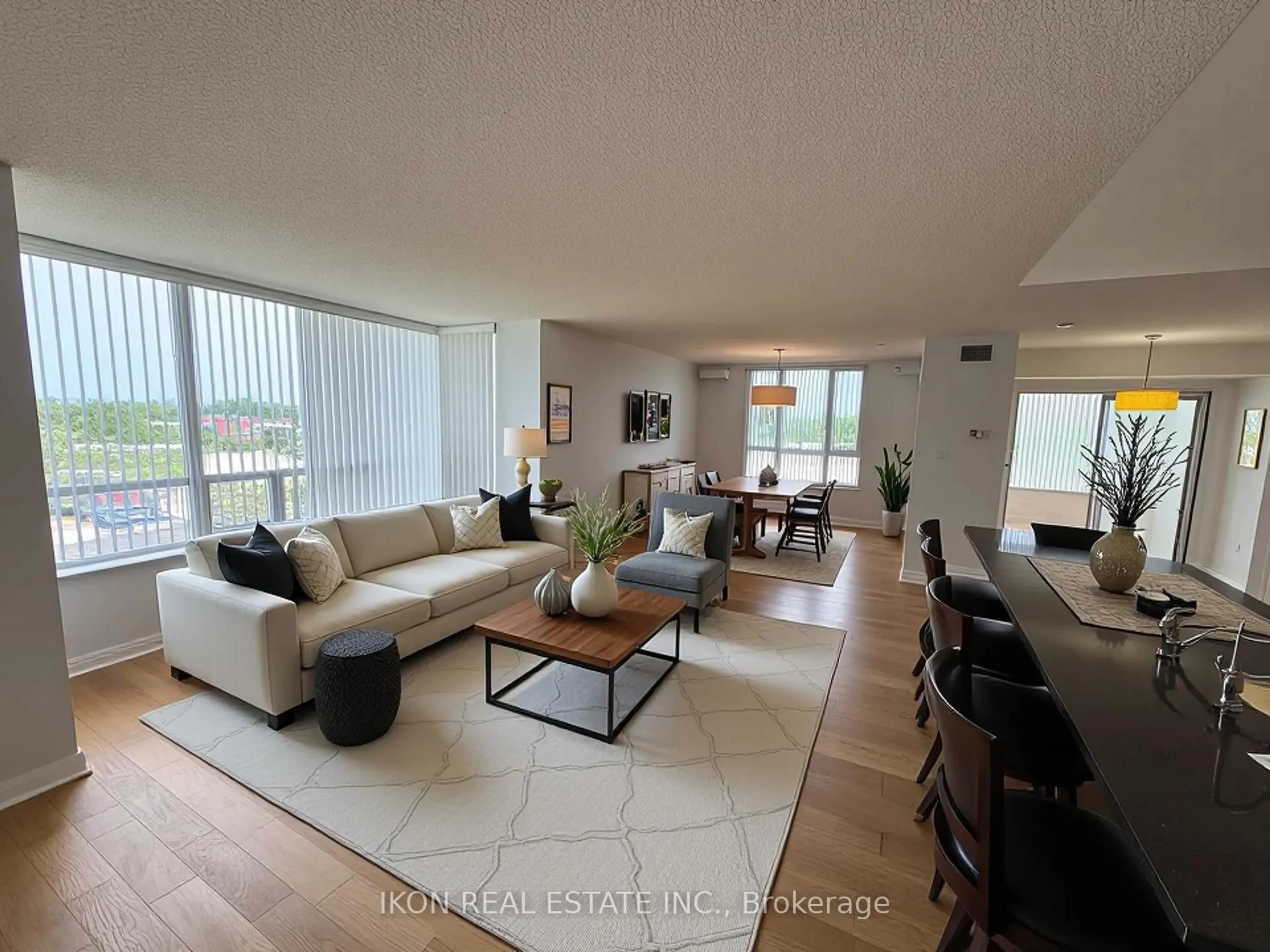 Living room with furniture, unknown for 7373 Kennedy Rd #701, Markham Ontario L3R 1H6