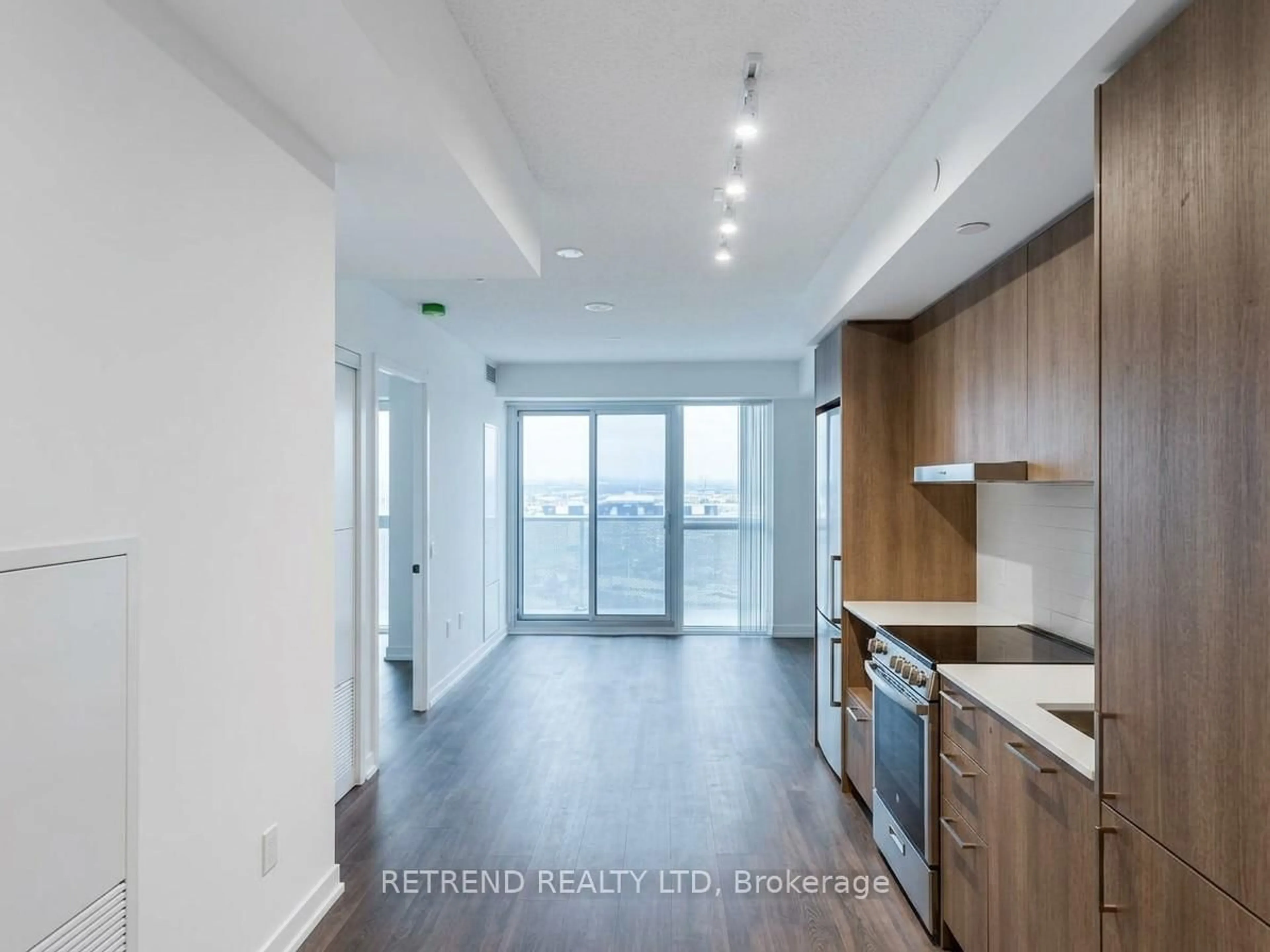 Open concept kitchen, wood/laminate floor for 195 Commerce St #1709, Vaughan Ontario L4K 0P9