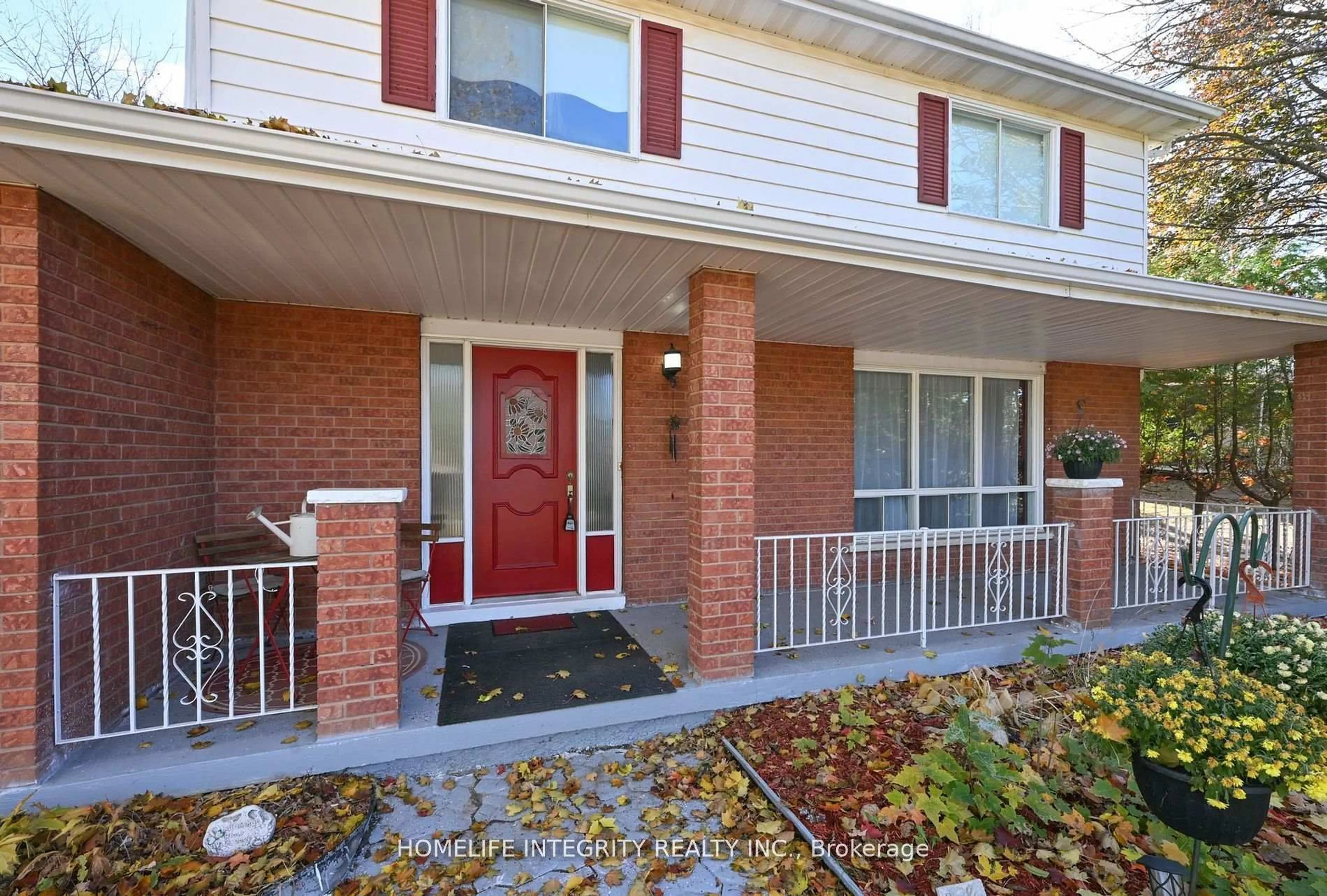 Home with brick exterior material, street for 9 Greenaway St, New Tecumseth Ontario L0G 1W0