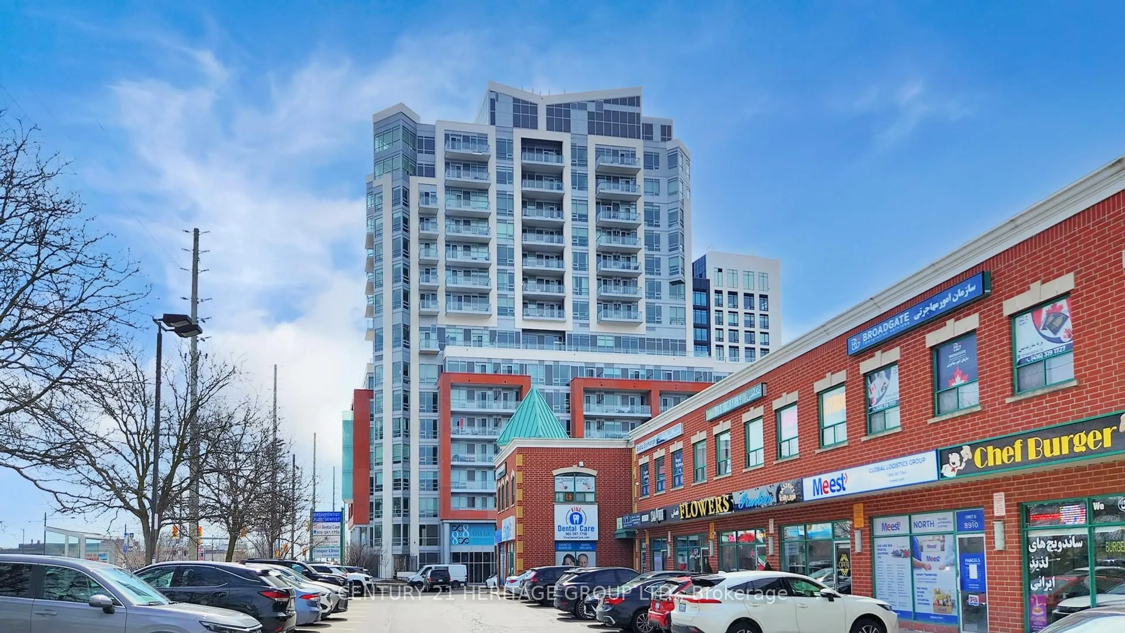 Unknown for 8888 YONGE St #103 L/W, Richmond Hill Ontario L4C 6Z1