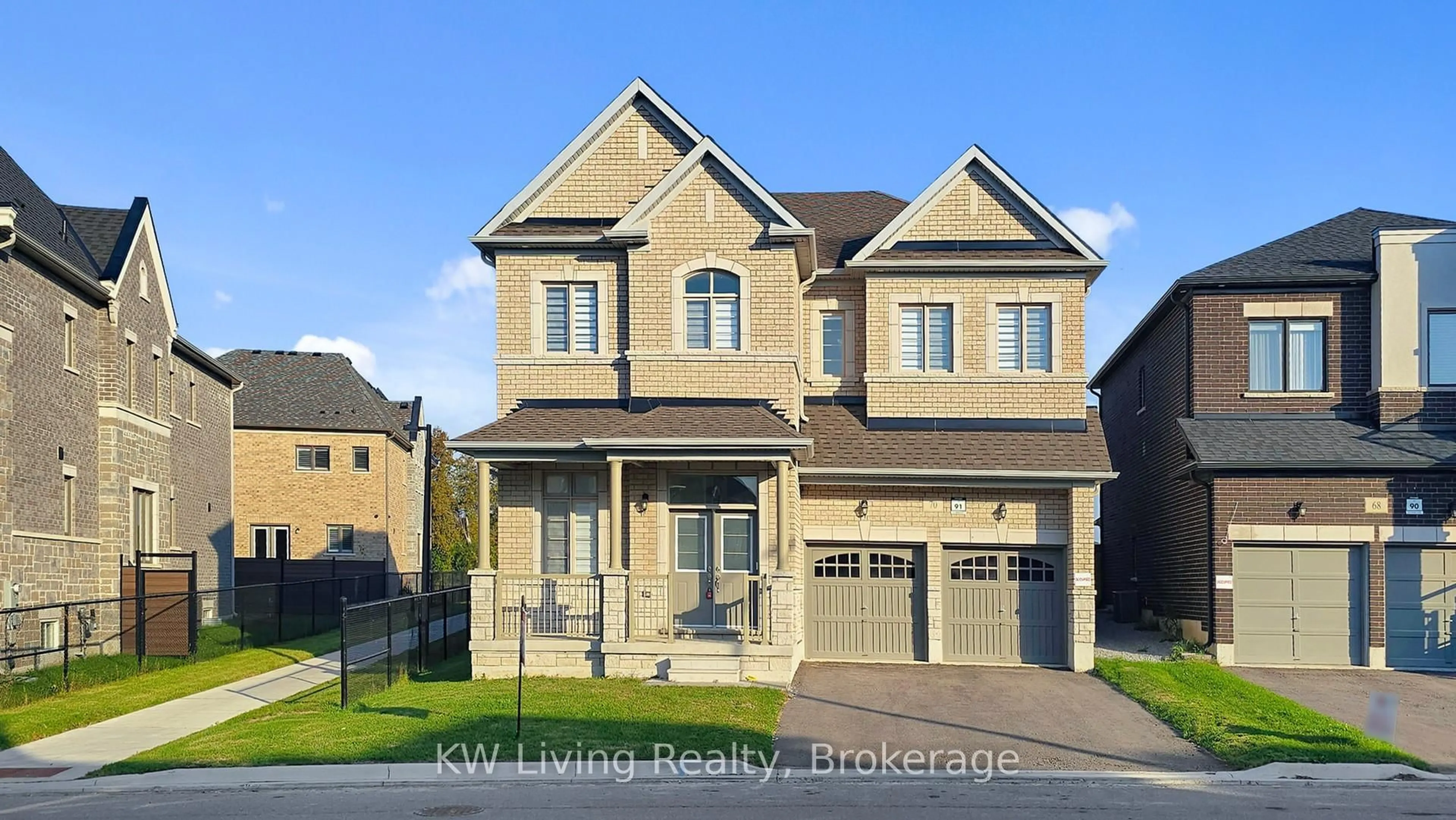 Home with brick exterior material, street for 70 Current Dr, Richmond Hill Ontario L4S 0M9
