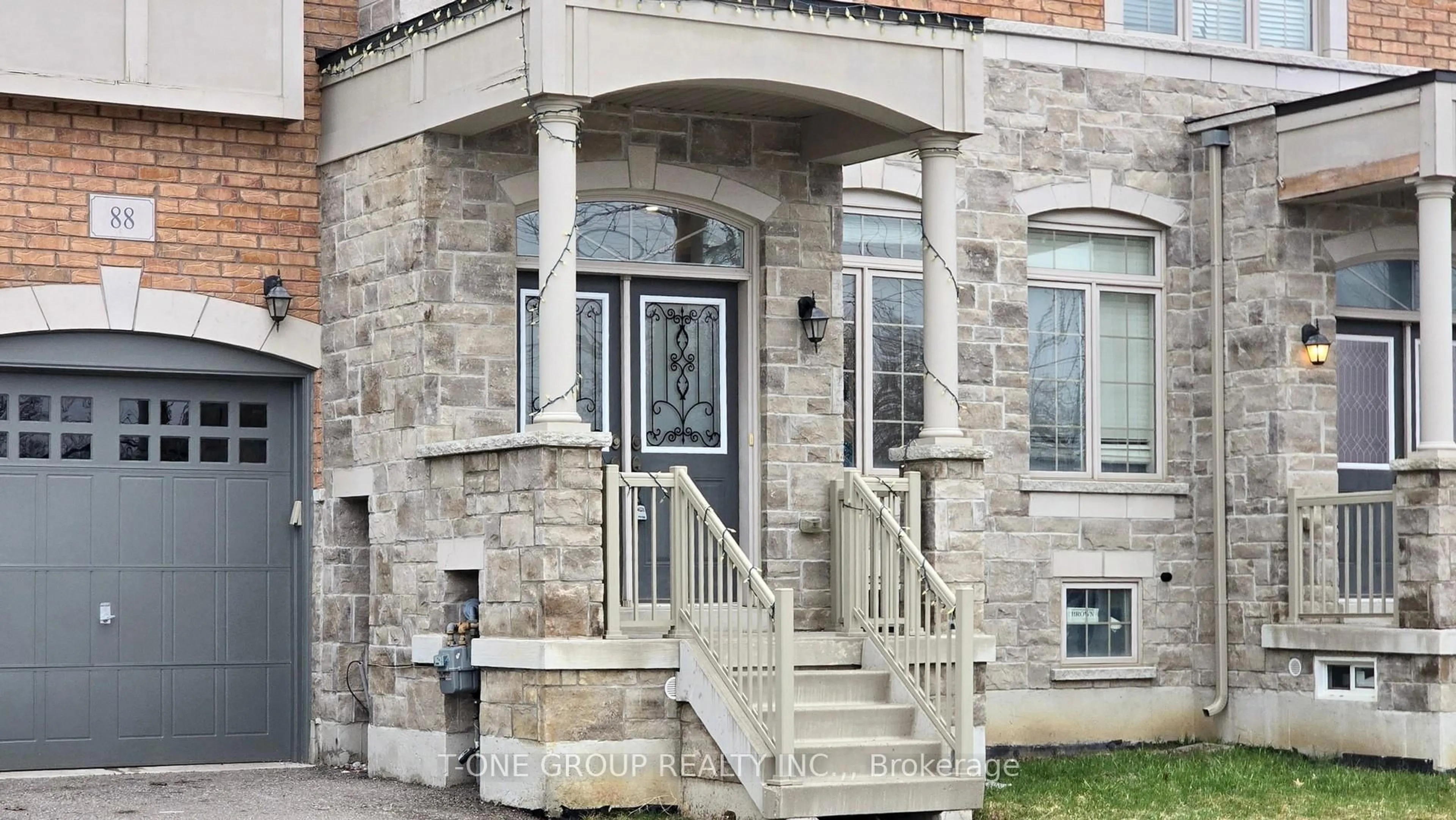 Home with brick exterior material, building for 88 Christian Ritter Dr, Markham Ontario L6C 0V9