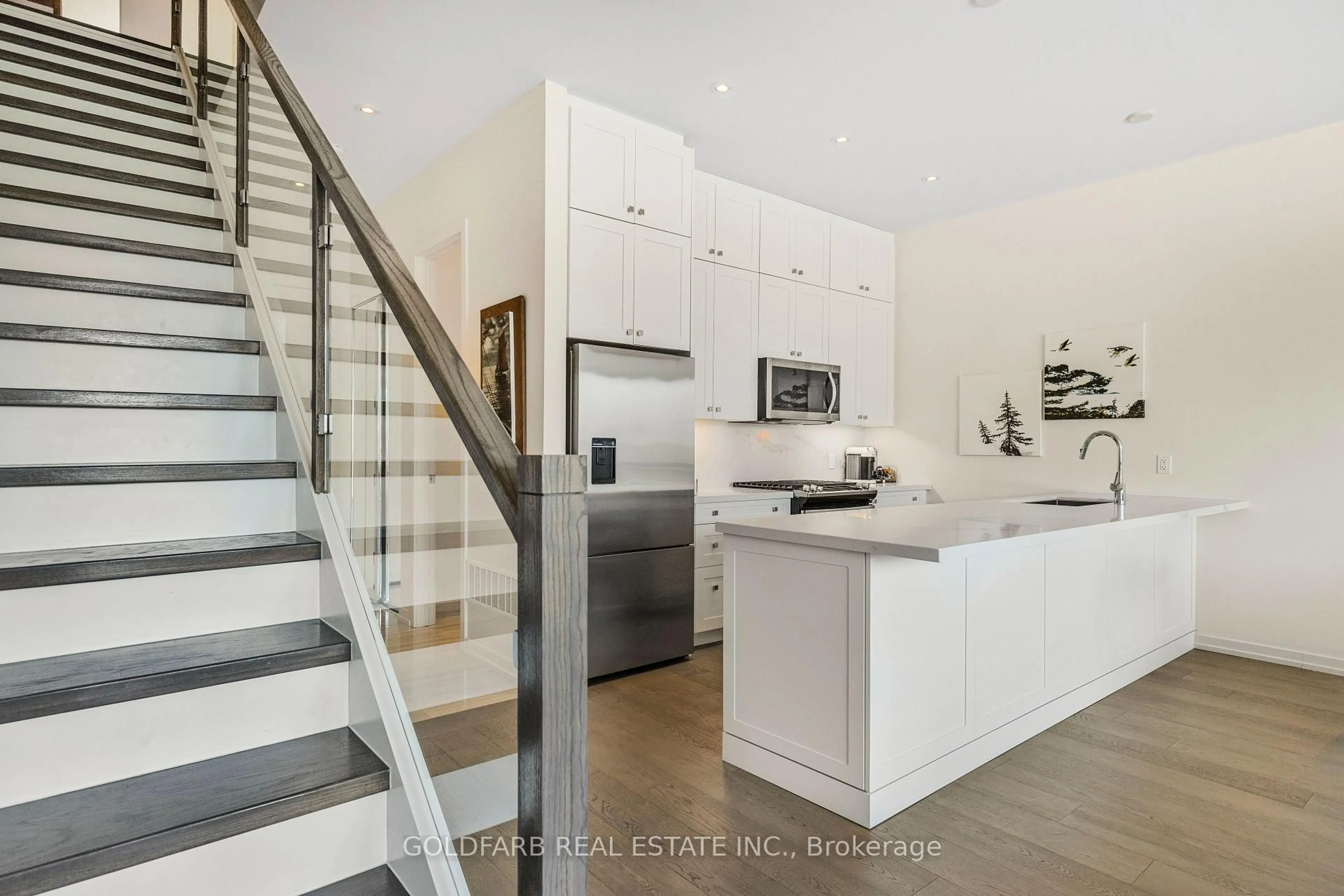 Open concept kitchen, unknown for 3547 Riva Ave, Innisfil Ontario L9S 0L5