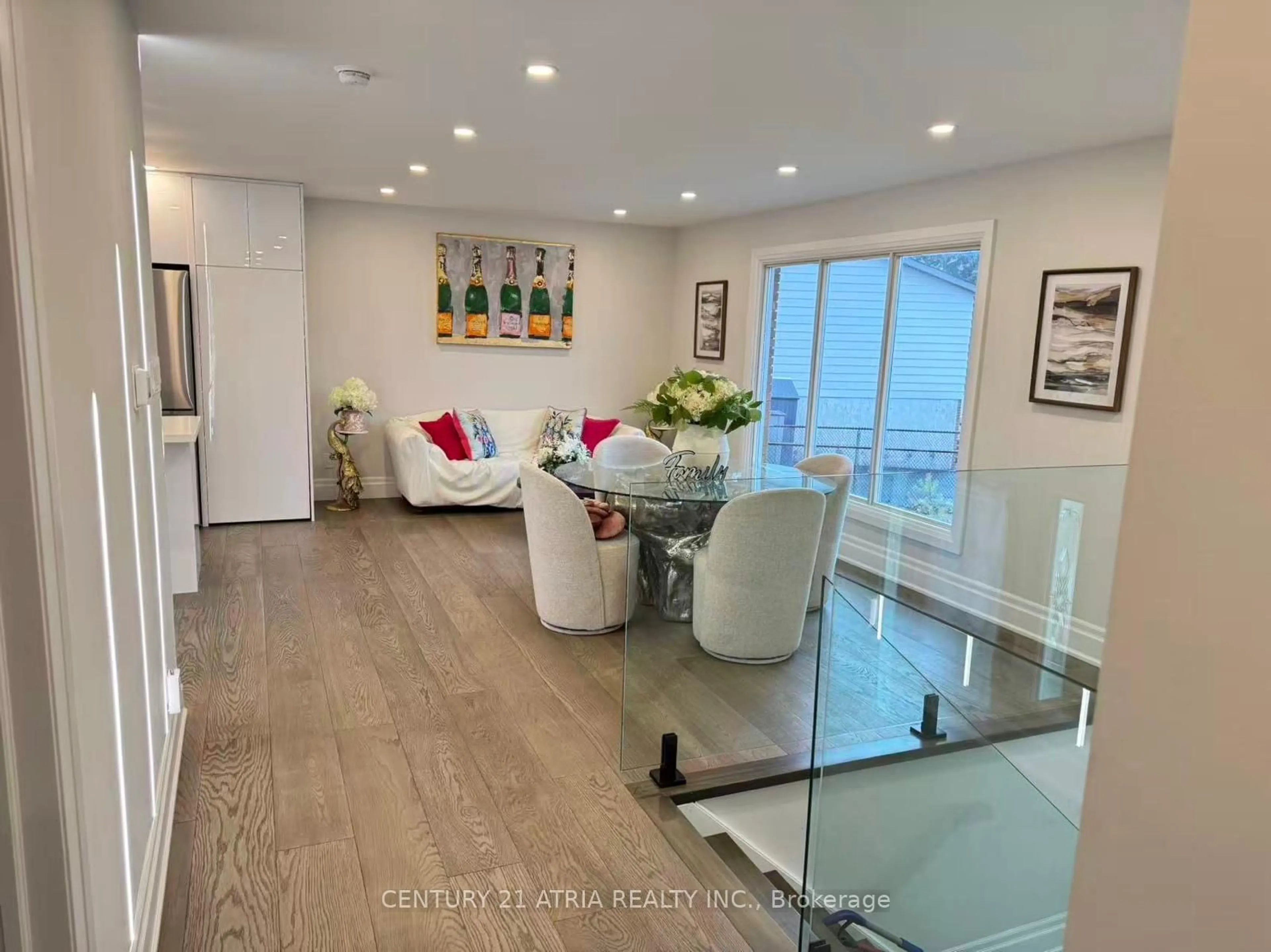 Unknown for 31 Sir Caradoc Pl, Markham Ontario L3P 2X5