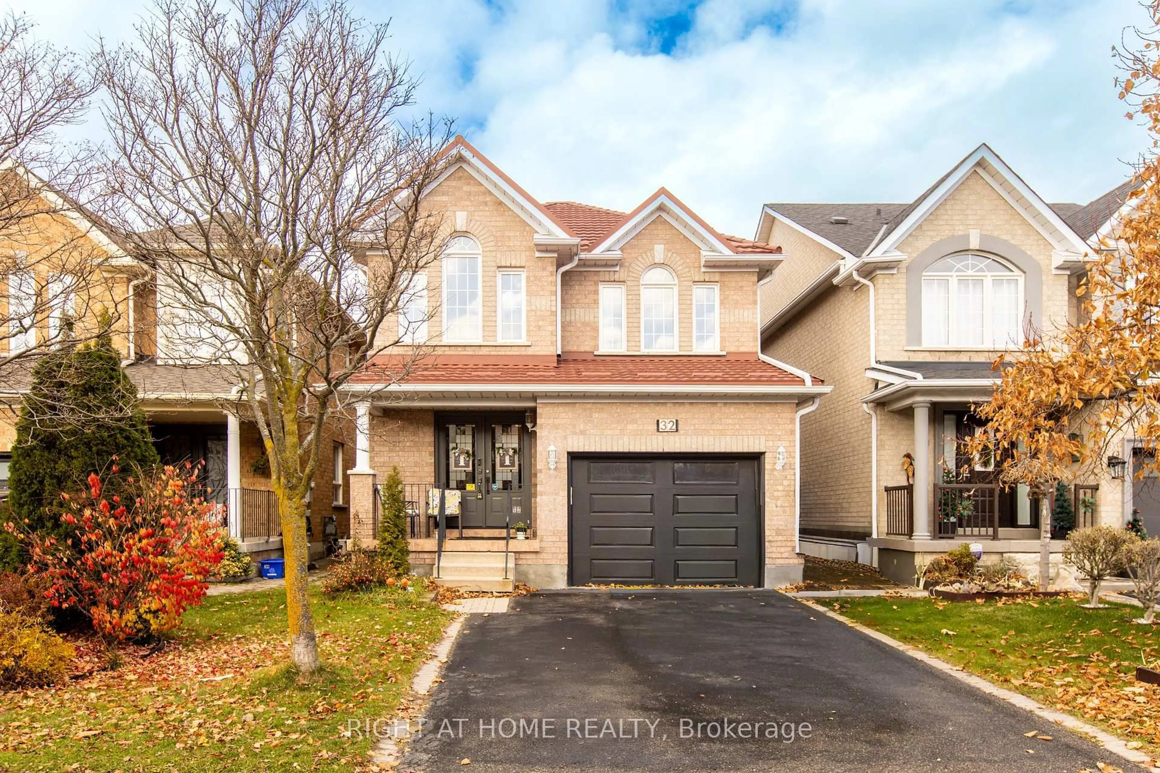 Home with brick exterior material, street for 32 Eddington Pl, Vaughan Ontario L6A 3P6