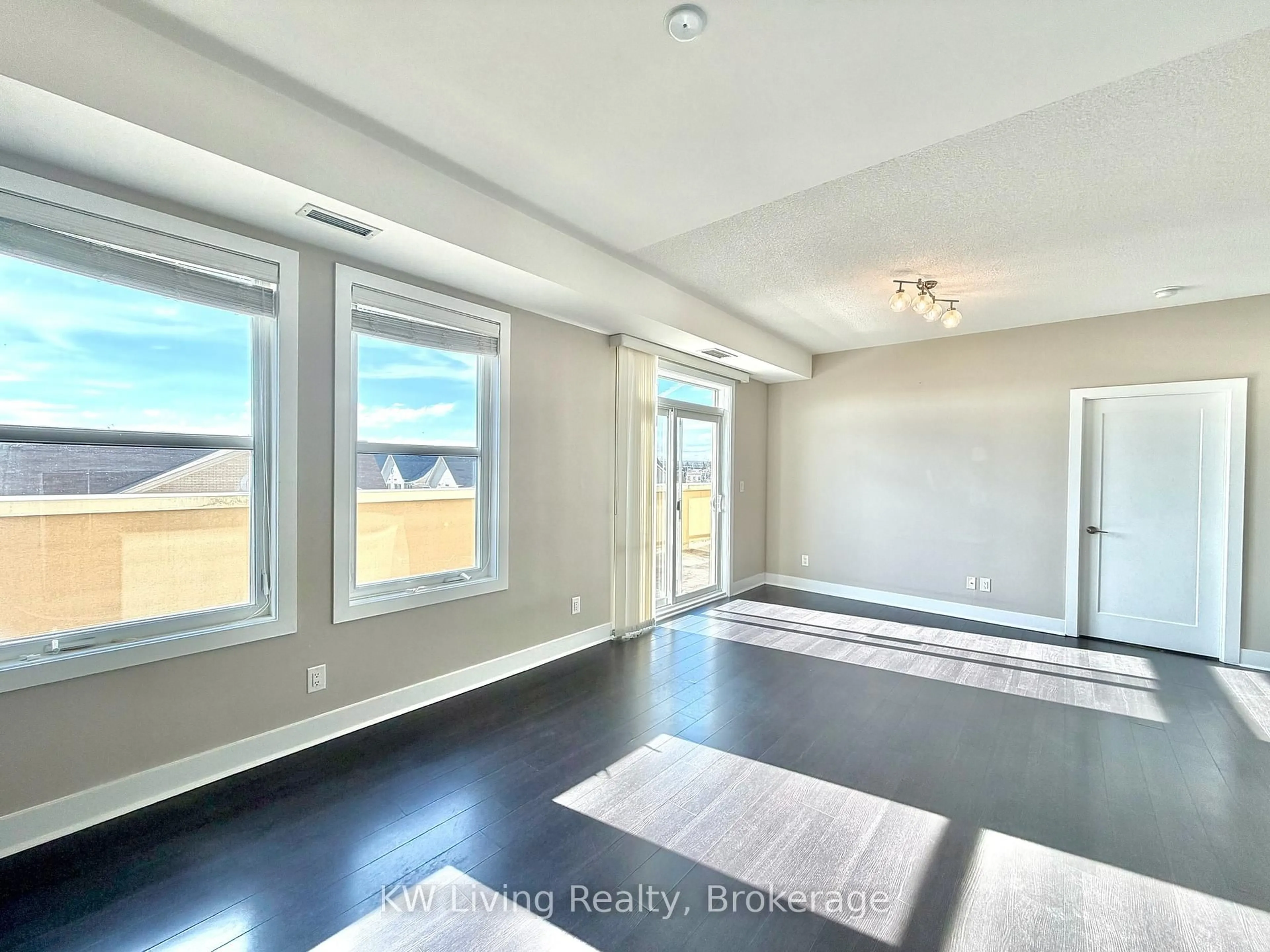 Unknown for 28 Prince Regent St #PH19, Markham Ontario L6C 0V5