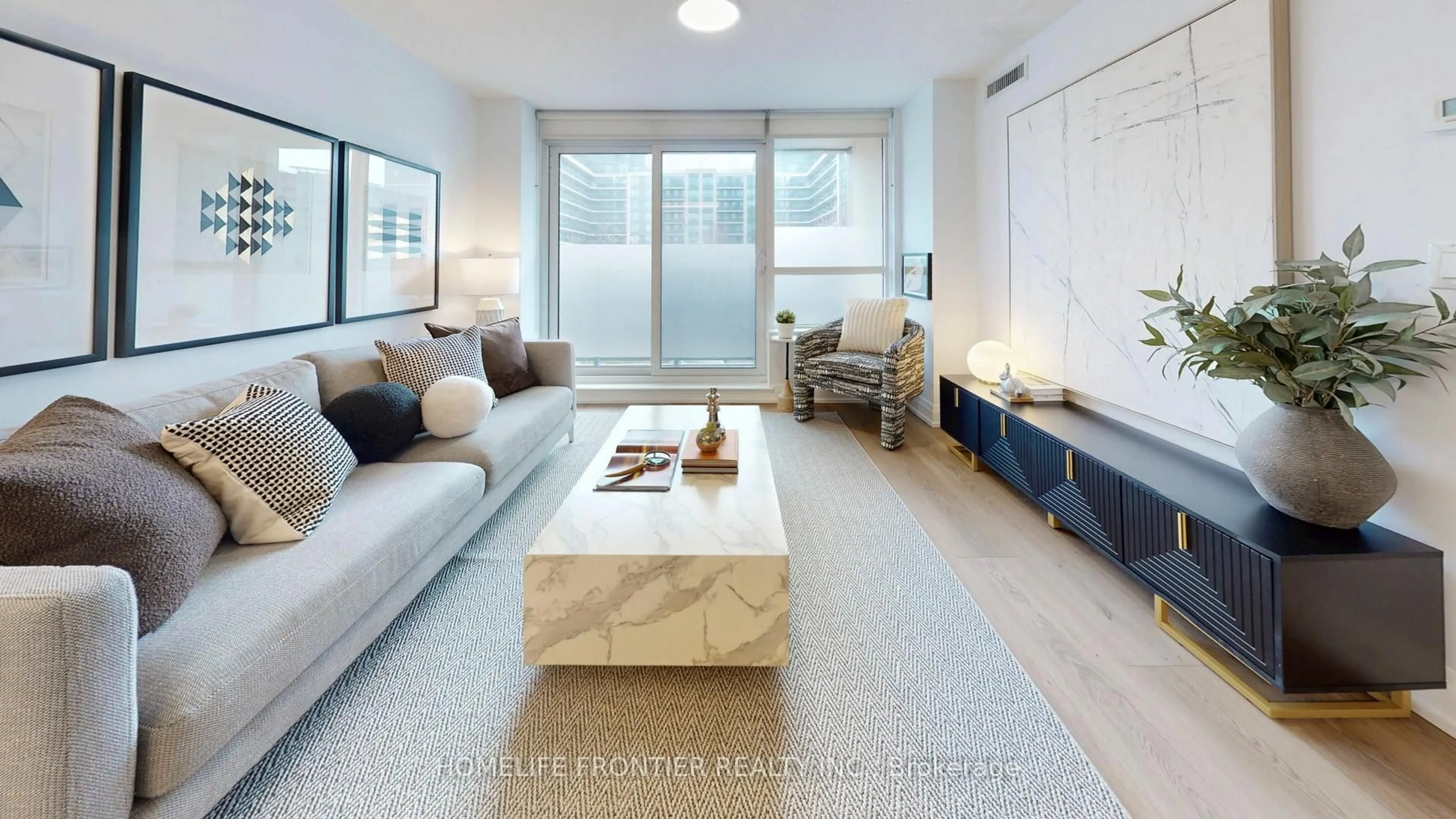 Living room with furniture, unknown for 370 Highway 7 #223, Richmond Hill Ontario L4B 0C4