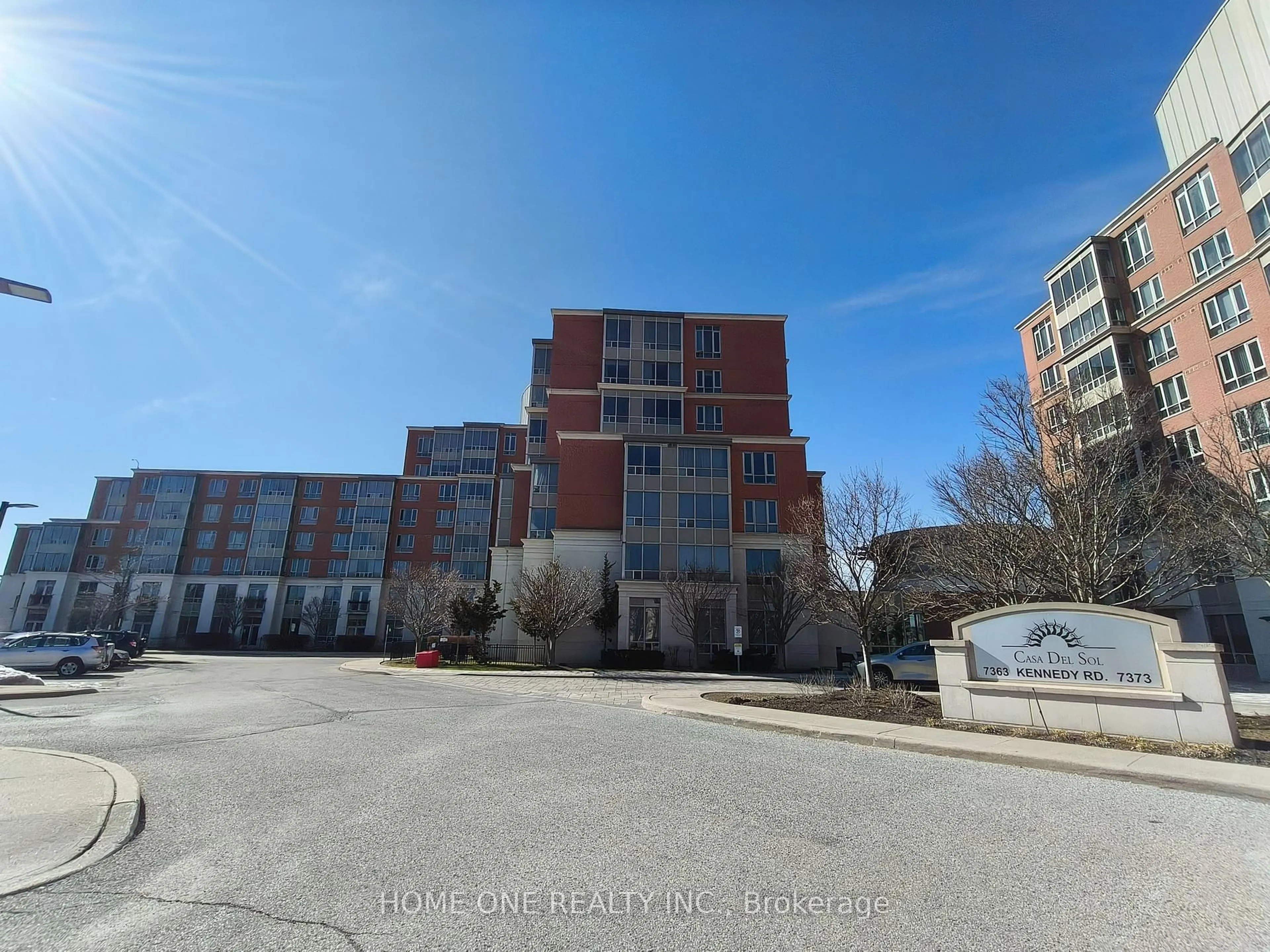 A pic from outside/outdoor area/front of a property/back of a property/a pic from drone, building for 7363 Kennedy Rd #315, Markham Ontario L3R 1G8