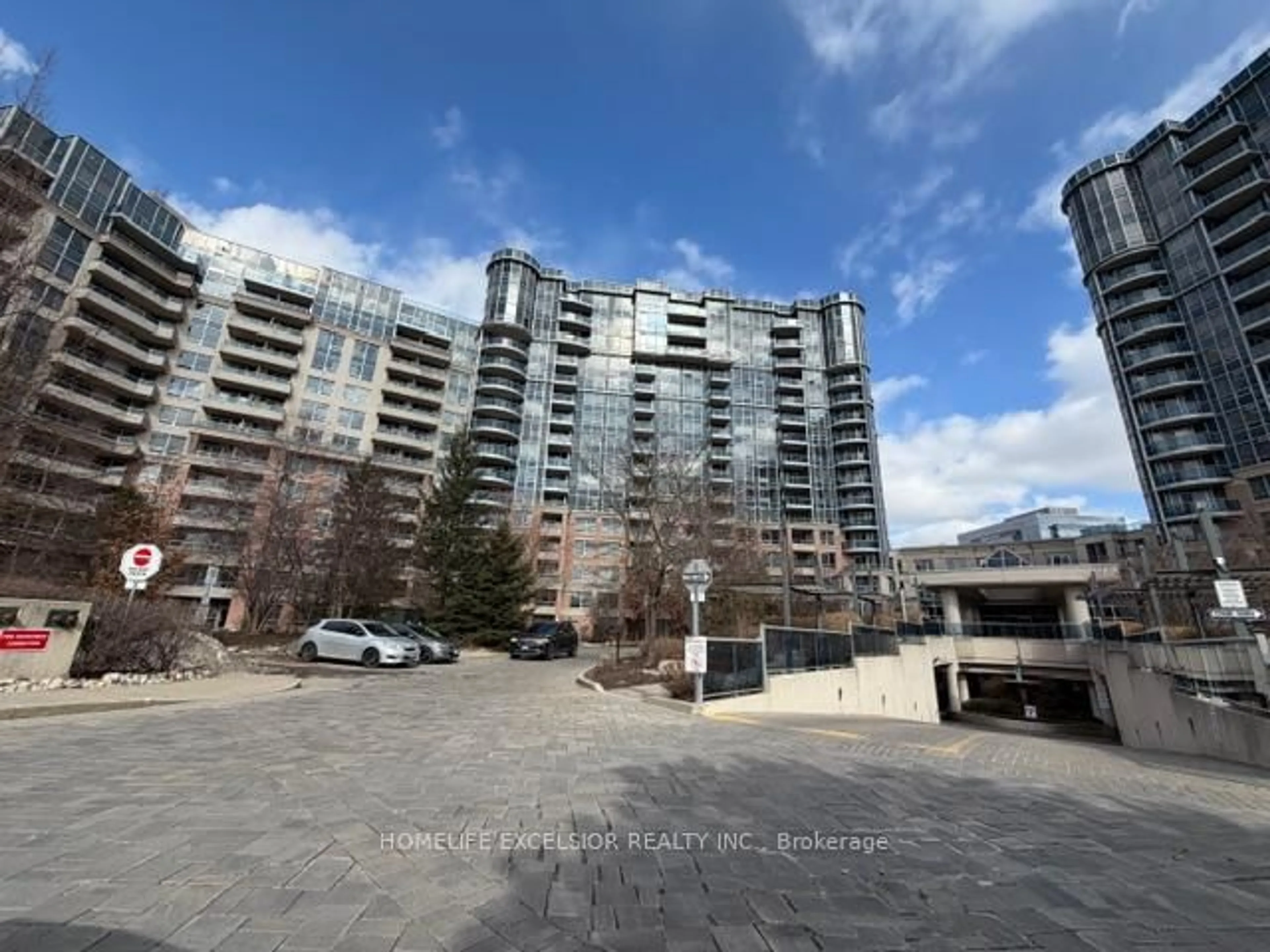 Unknown for 33 Cox Blvd #825, Markham Ontario L3R 8A6