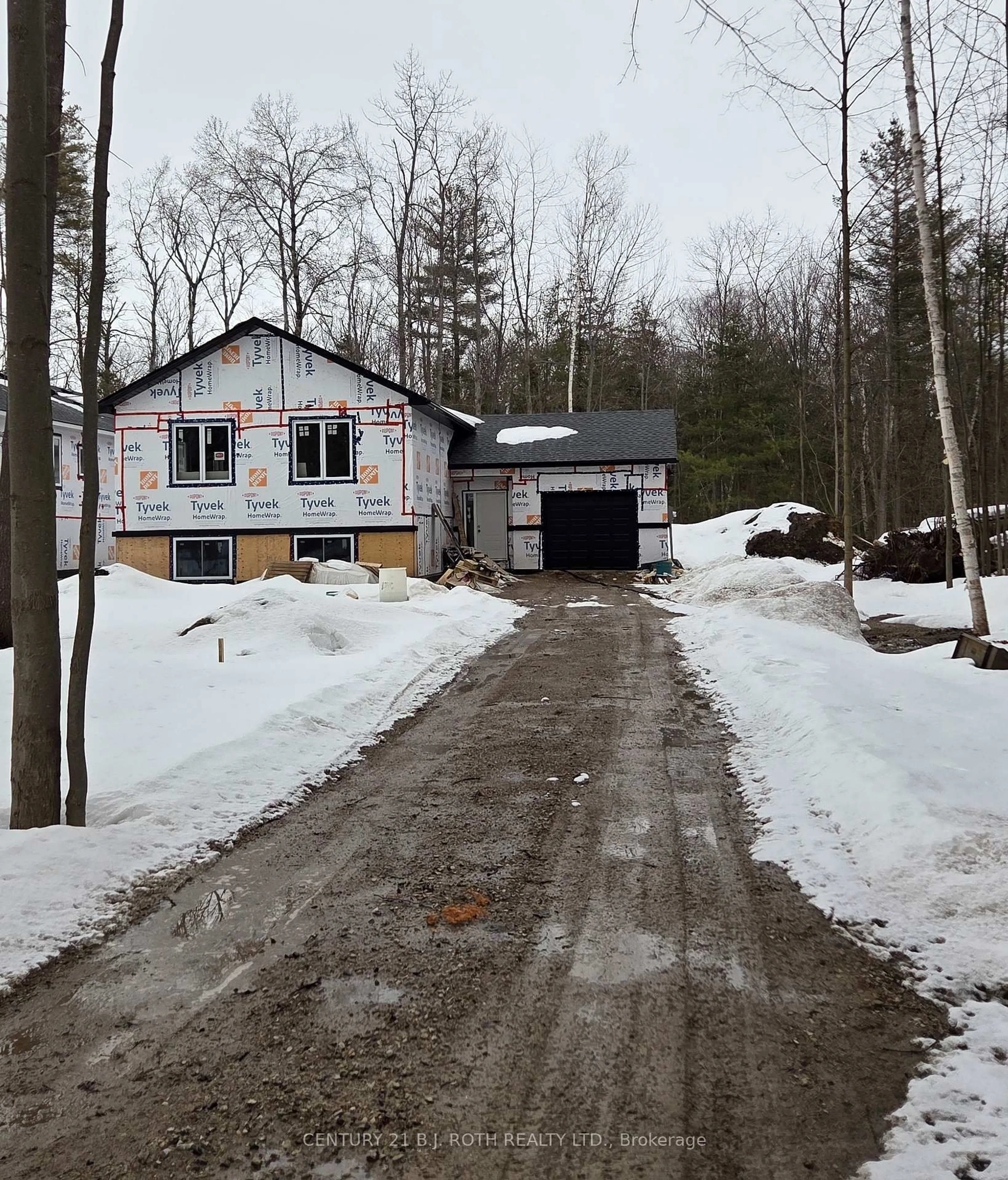 Unknown for 3183 Cove Ave, Innisfil Ontario L9S 2K7