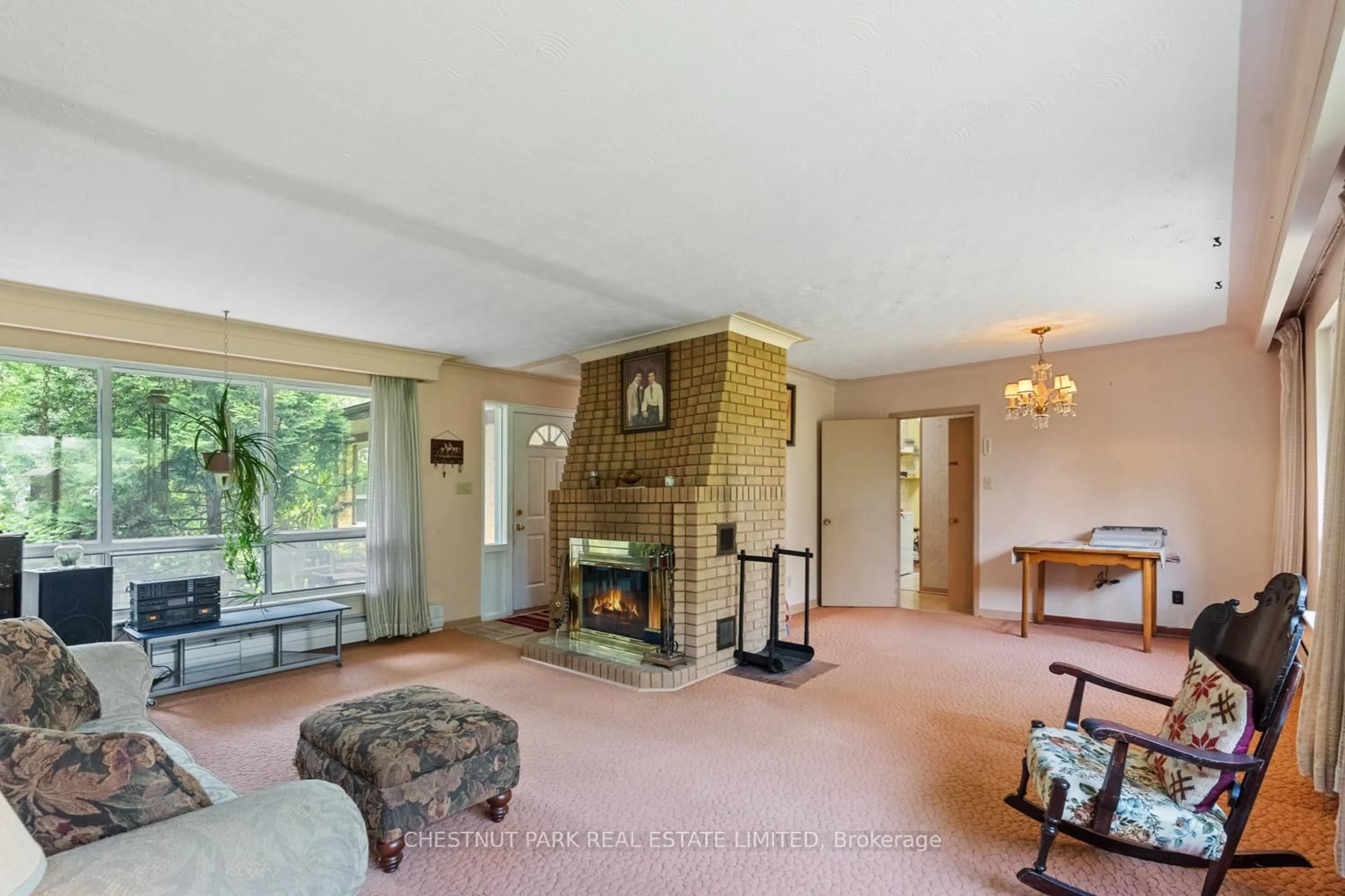 Living room with furniture, unknown for 2 Gallacher Ave, Richmond Hill Ontario L4E 2W9