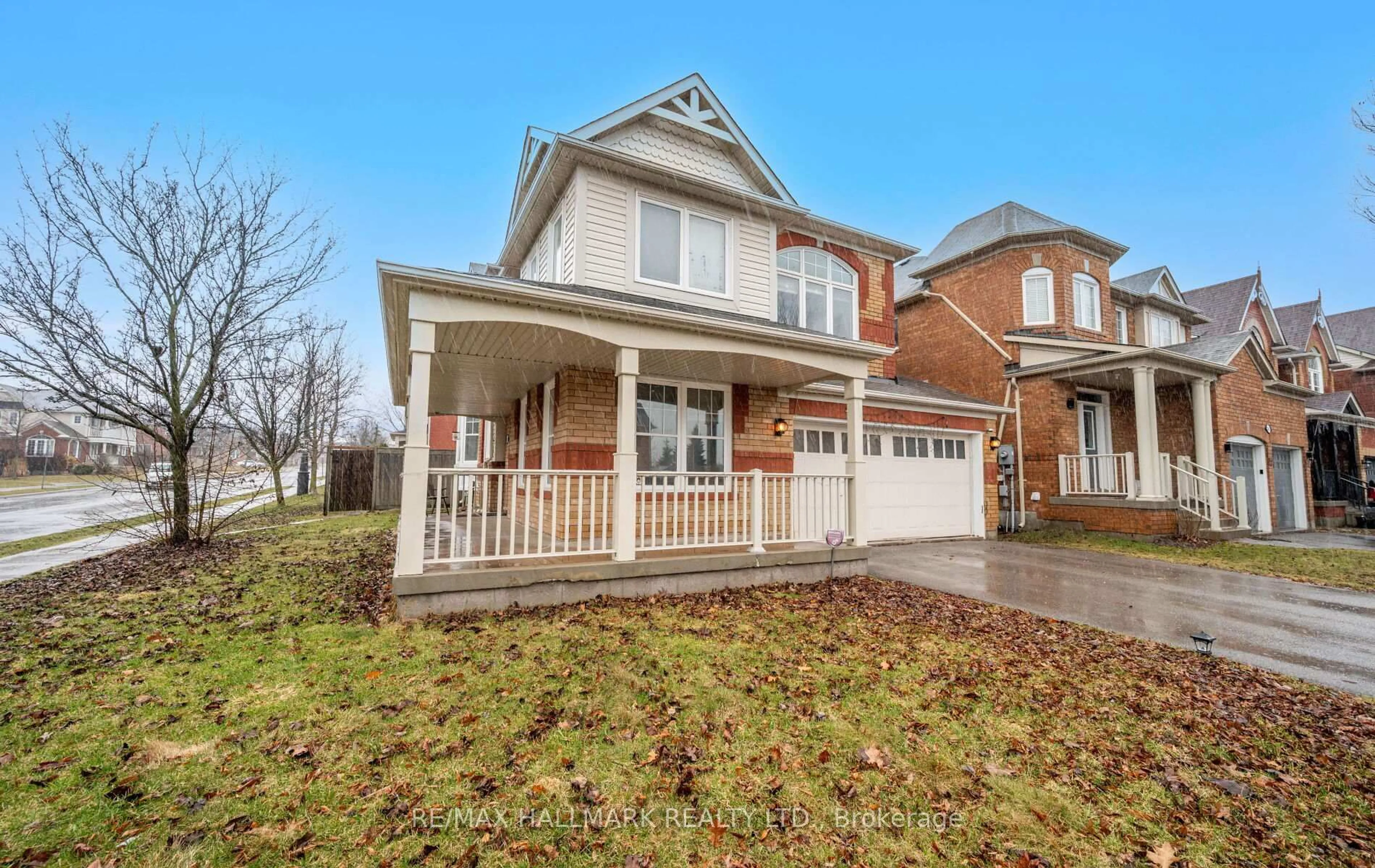 Home with brick exterior material, street for 301 Carlissa Run, Newmarket Ontario L3X 3G9