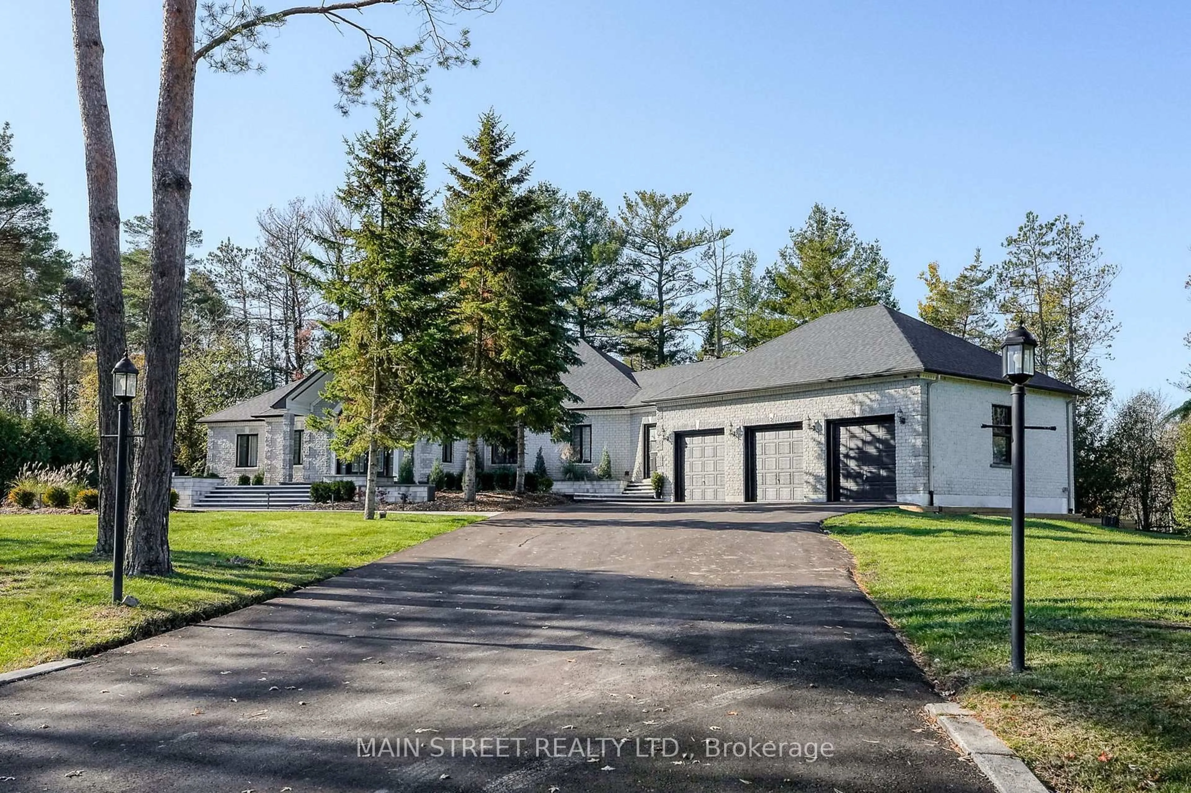 Unknown for 2 Gooseberry Lane, Uxbridge Ontario L9P 1X2