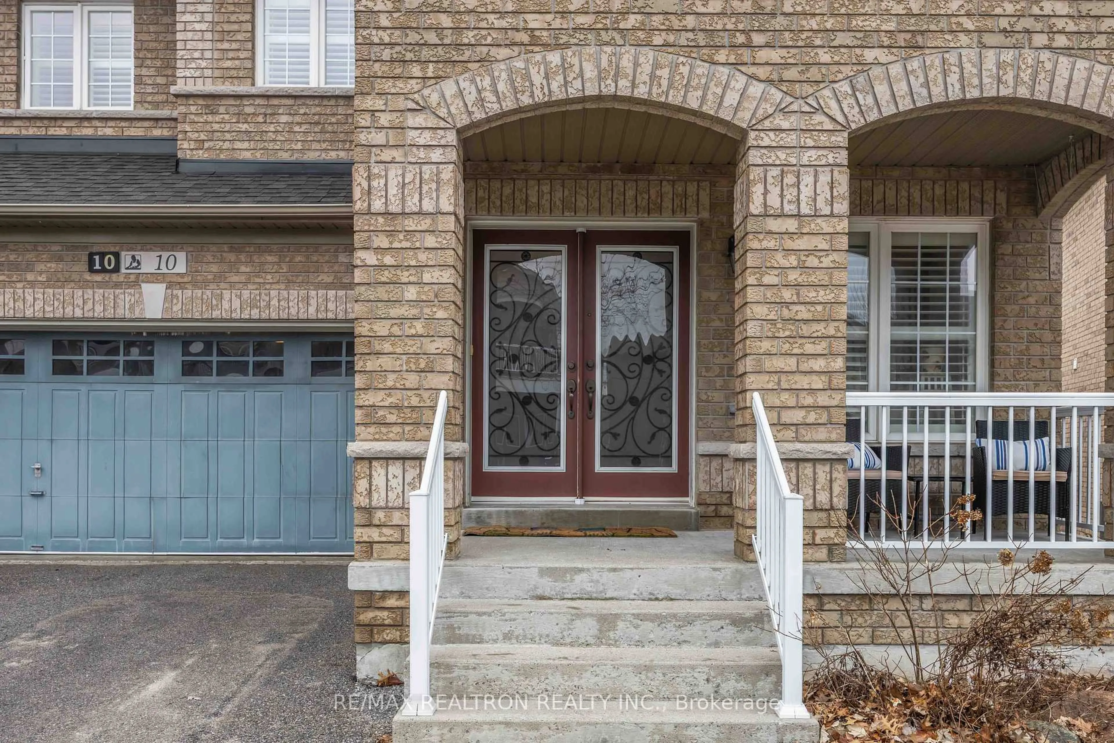 Unknown for 10 Dovetail Dr, Richmond Hill Ontario L4E 5B1