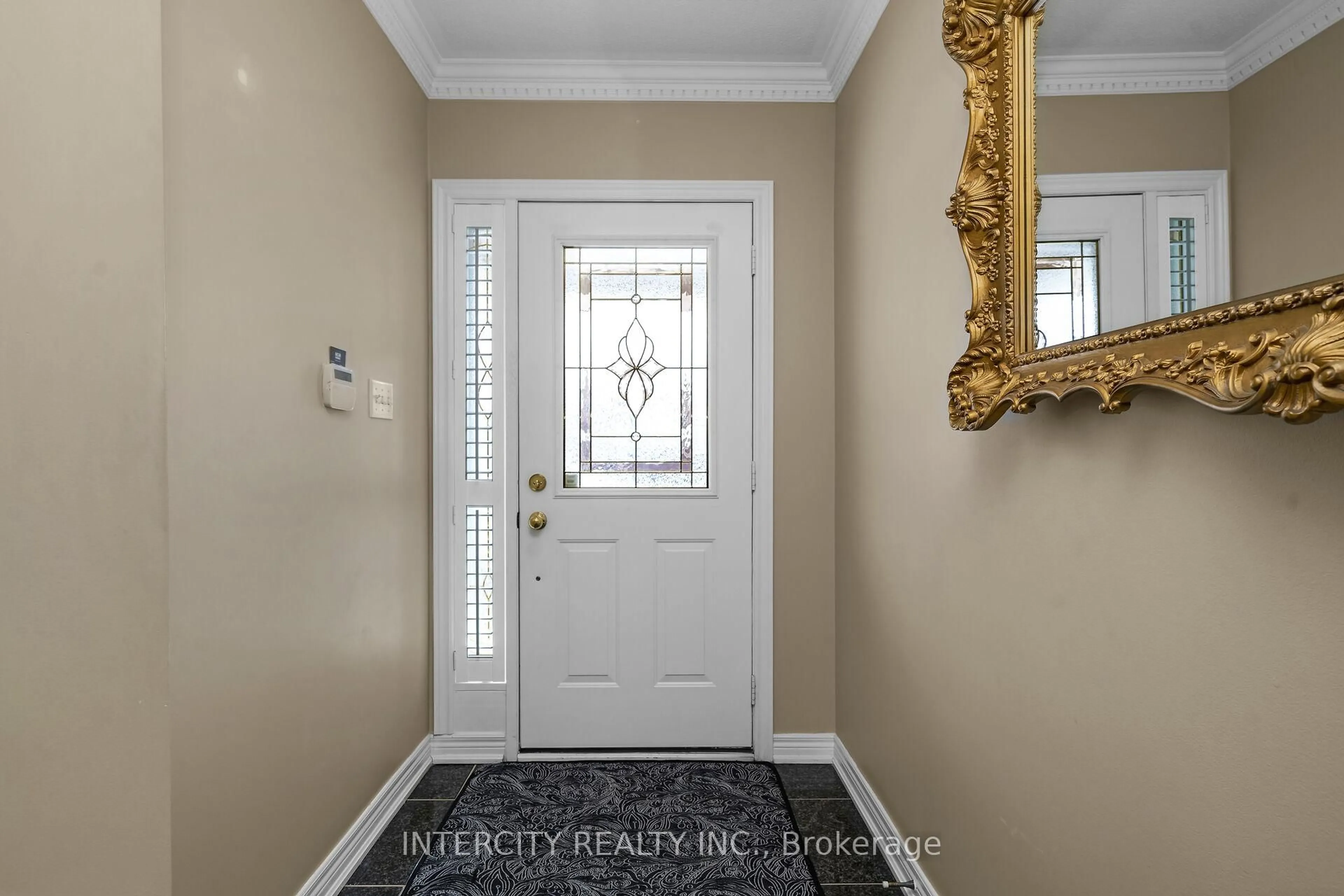 Indoor entryway for 6 Noble Prince Pl, Vaughan Ontario L4H 1S3