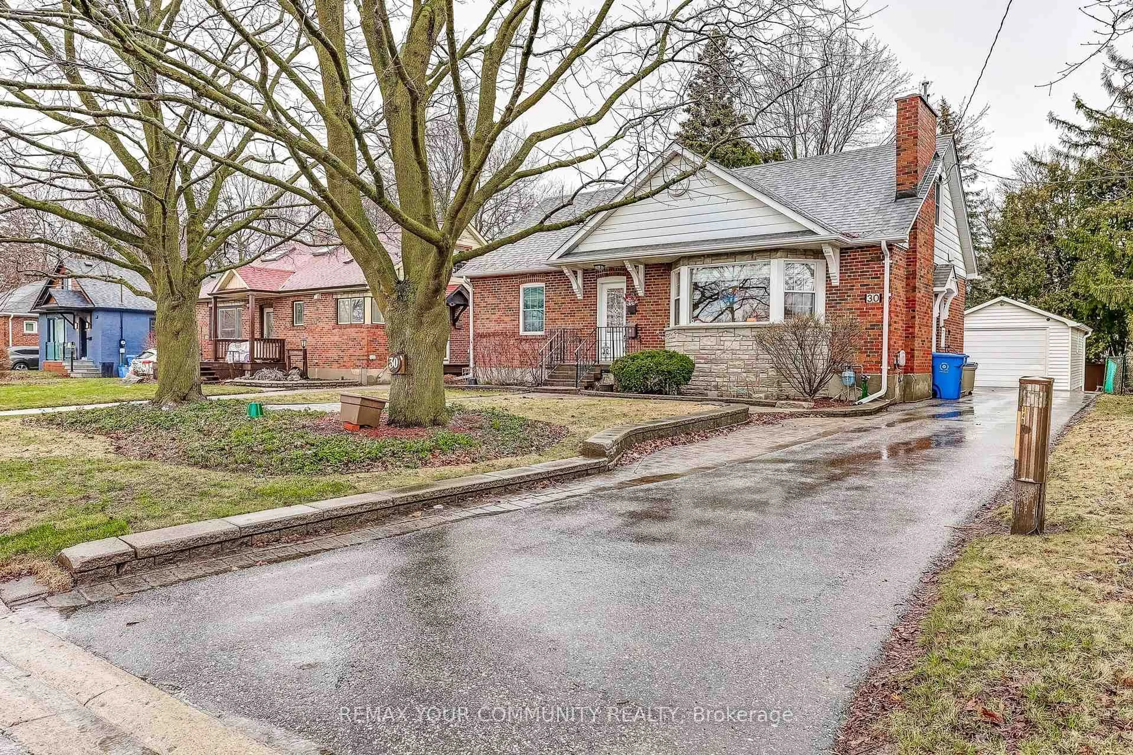 Home with brick exterior material, street for 30 Dunning Ave, Aurora Ontario L4G 6H7