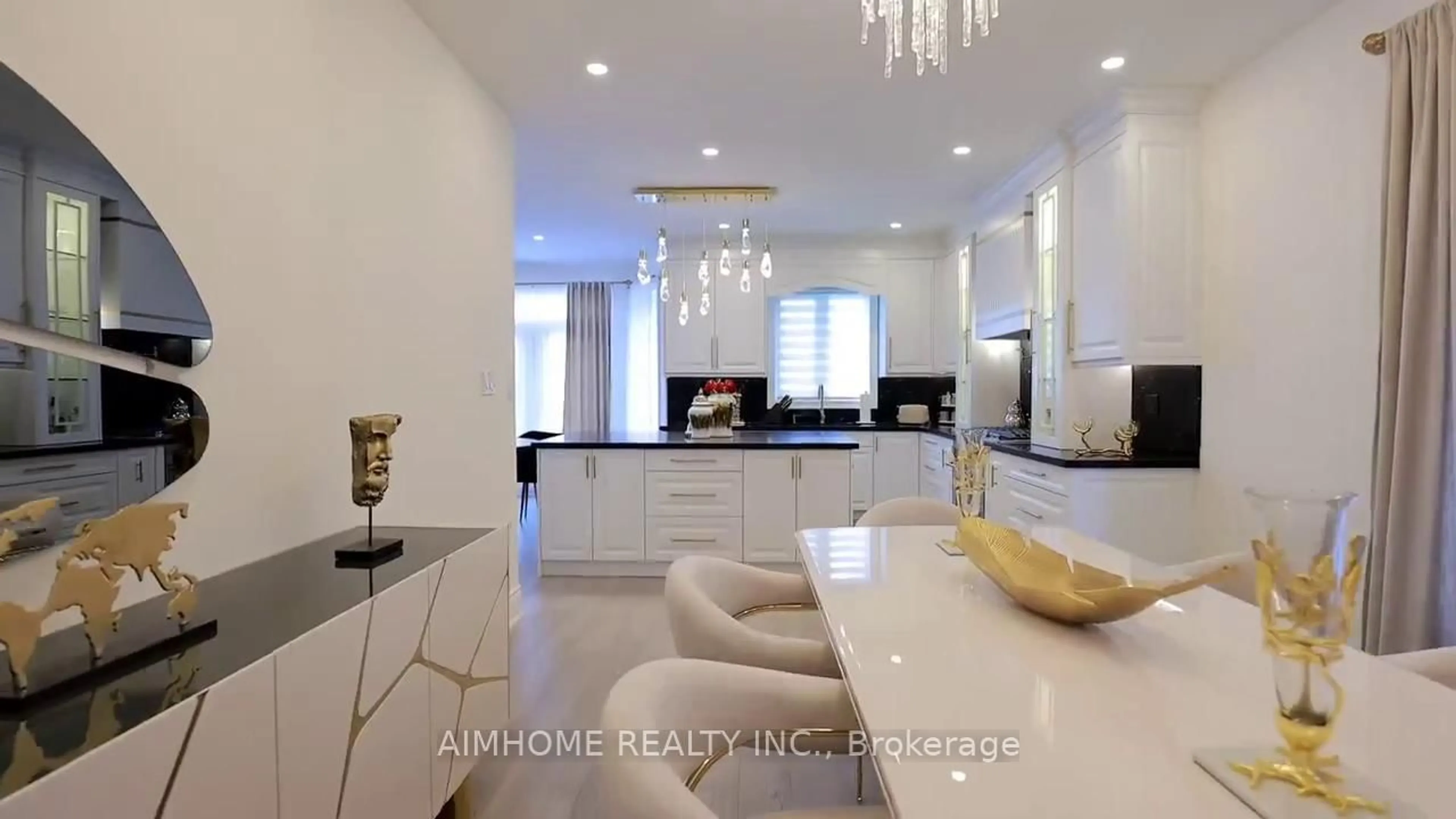 Contemporary kitchen, ceramic/tile floor for 47 O'hara Cres, Richmond Hill Ontario L4E 4L3