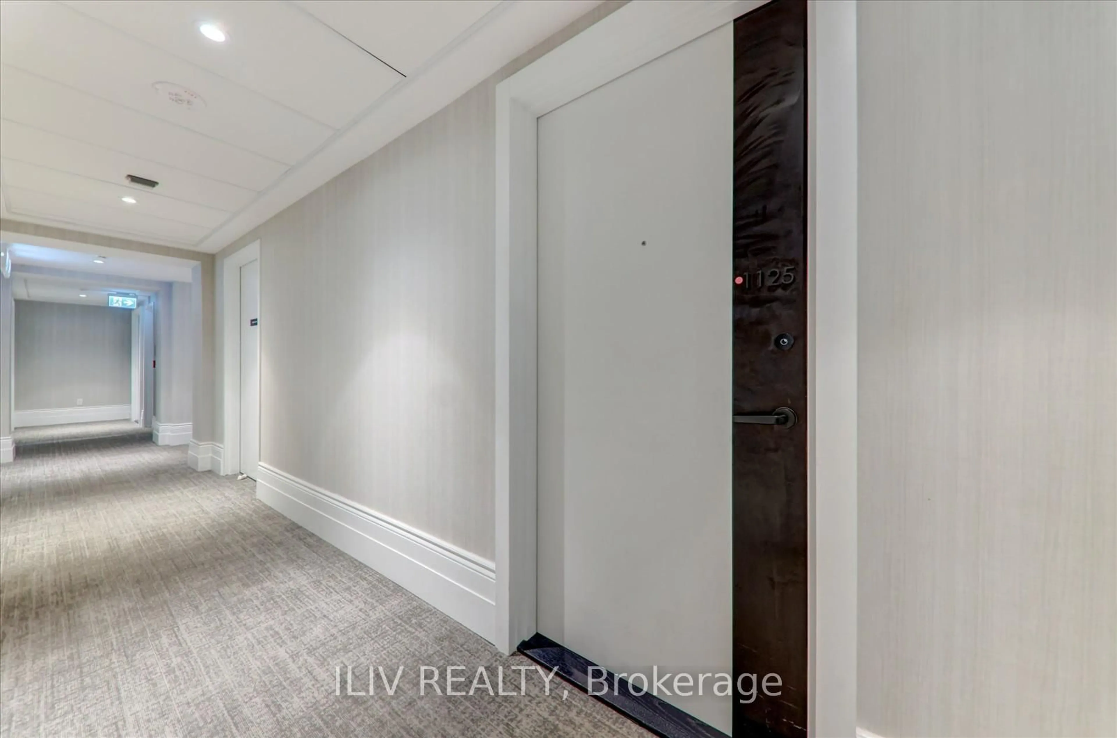 Indoor entryway for 8 Cedarland Dr #1125, Markham Ontario L6G 0H4