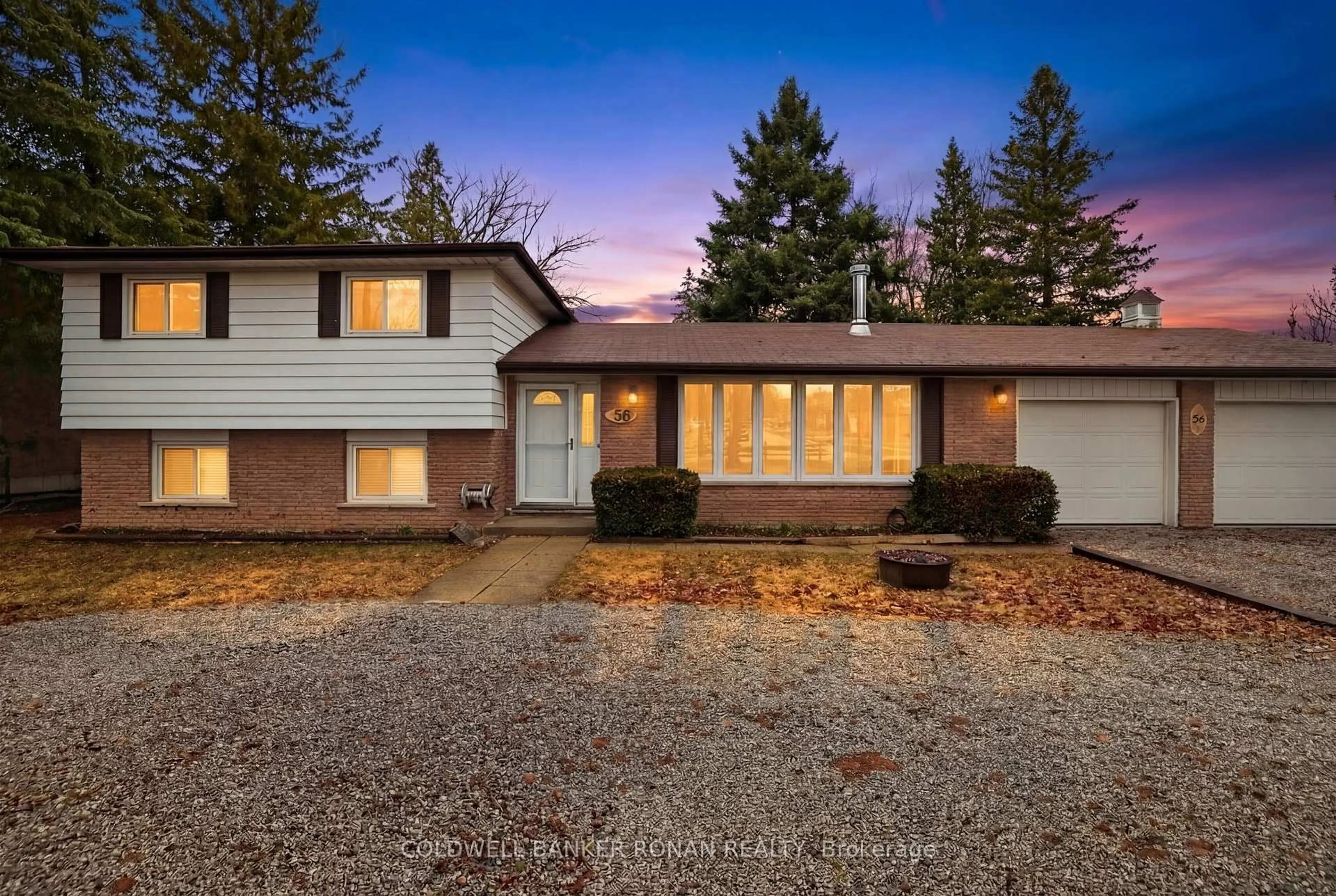 Home with vinyl exterior material, street for 56 Lakeland Cres, Richmond Hill Ontario L4E 2Z9