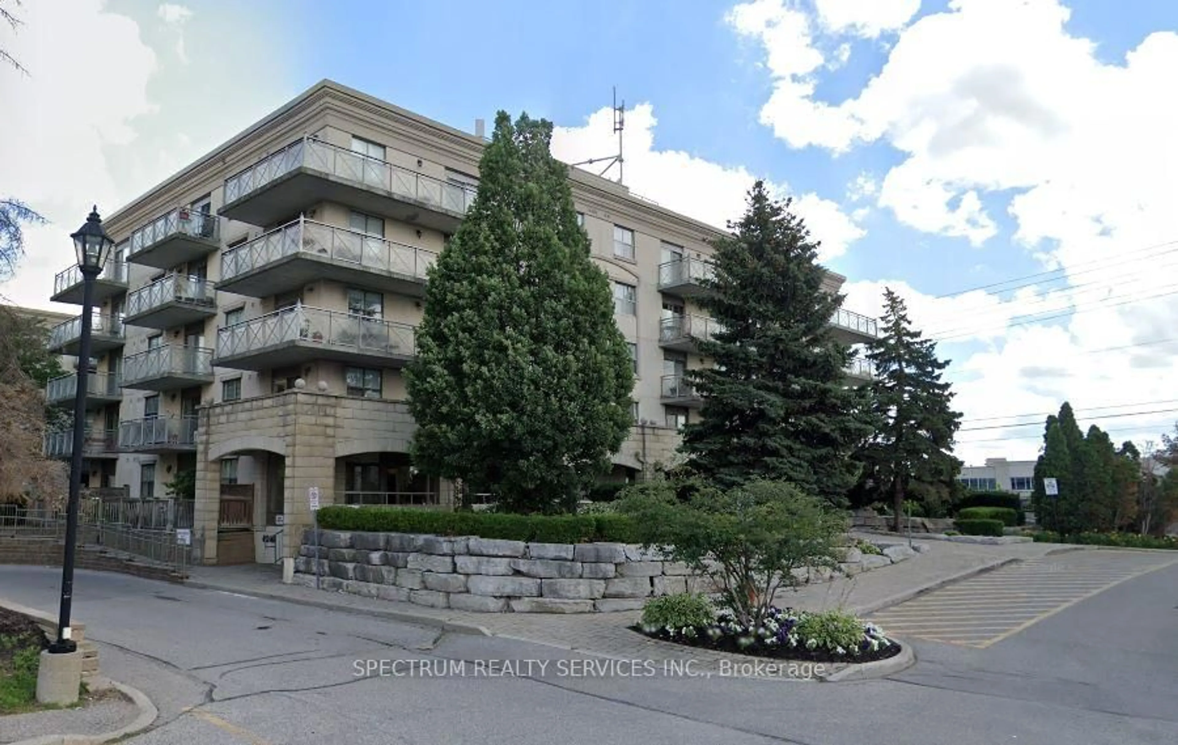 Patio, unknown for 2500 Rutherford Rd #516, Vaughan Ontario L4K 5N7