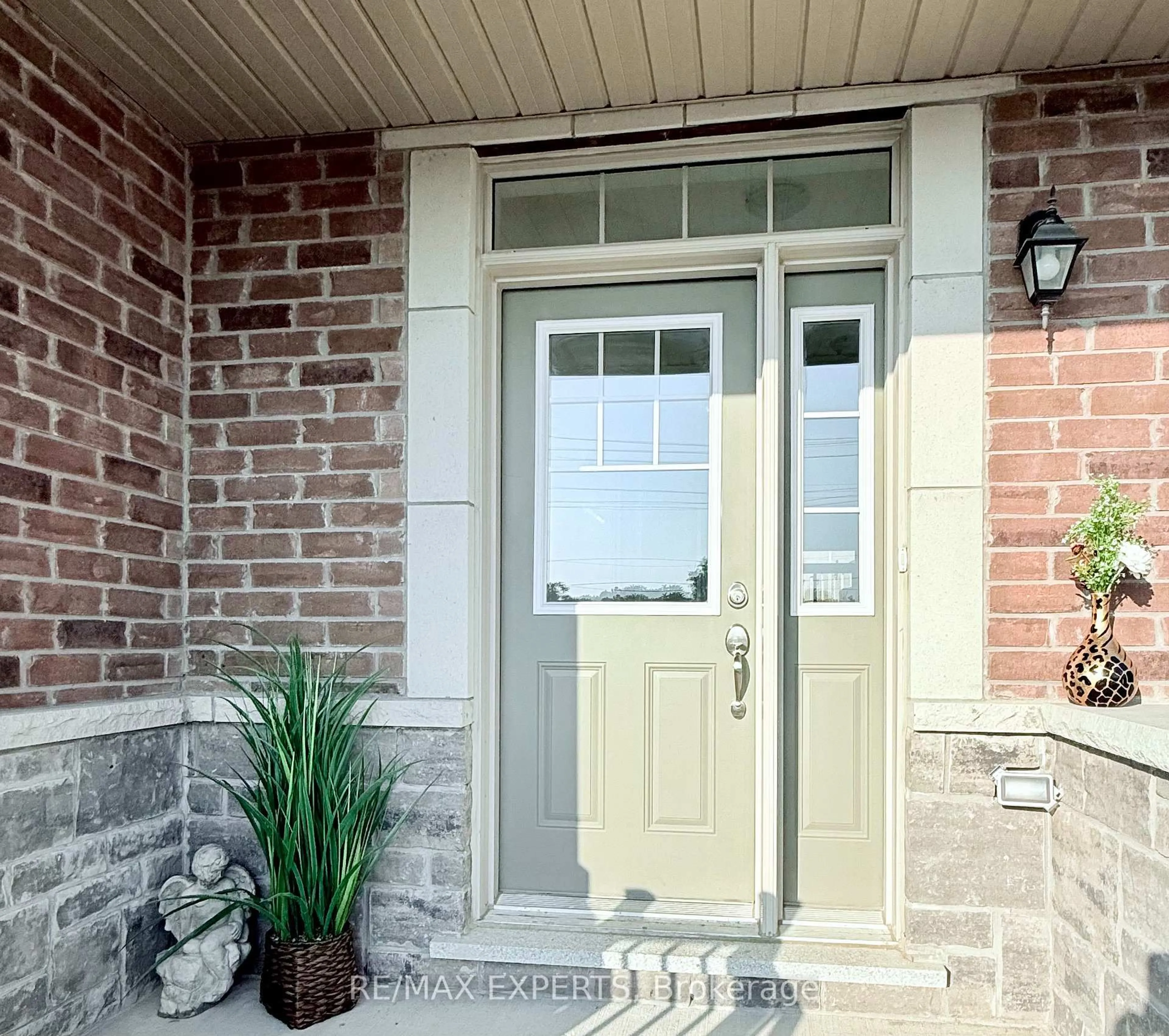 Unknown for 2229 Grainger Loop, Innisfil Ontario L9S 0N1