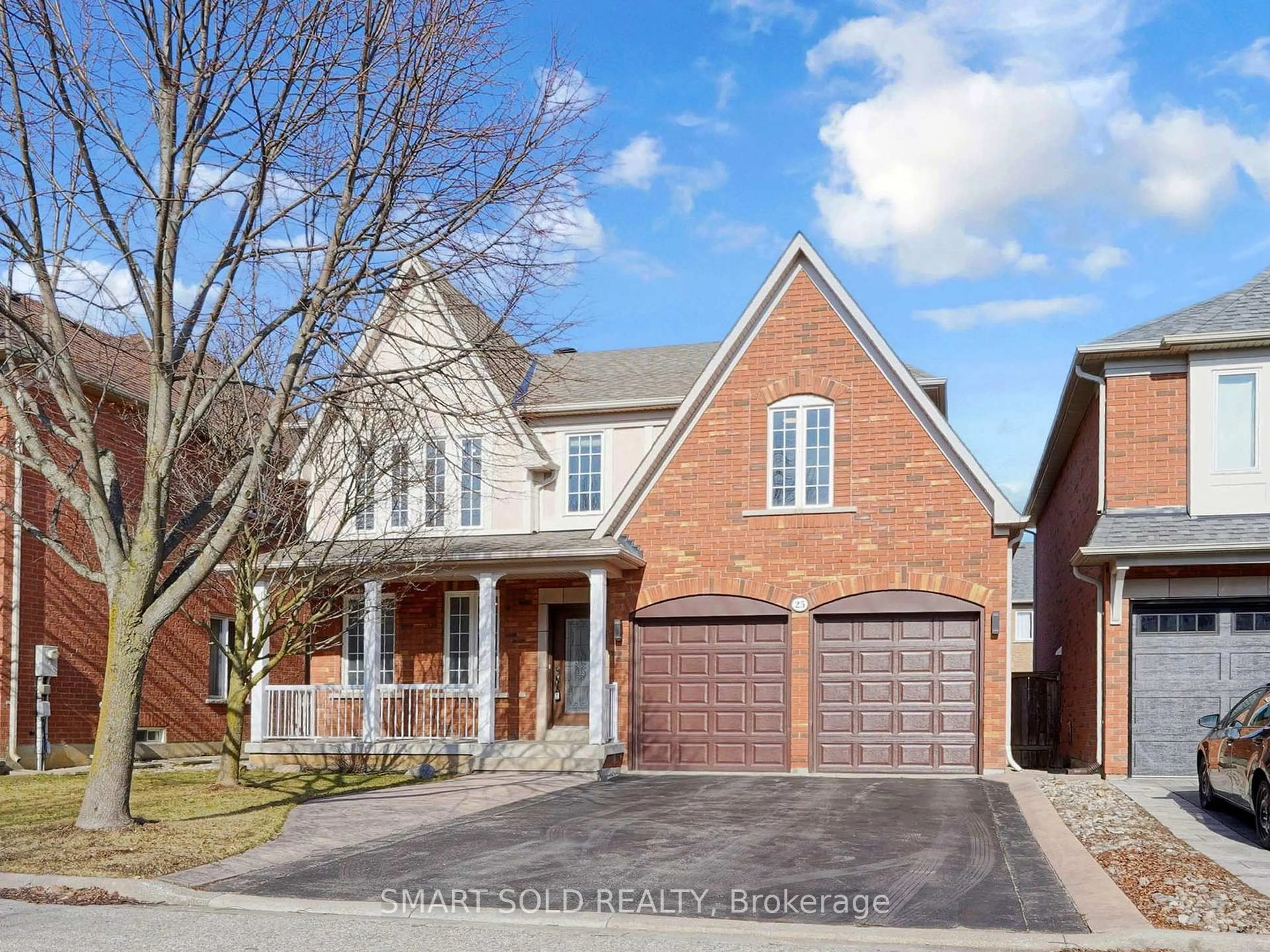 Home with brick exterior material, street for 25 Fieldflower Cres, Richmond Hill Ontario L4E 5E9