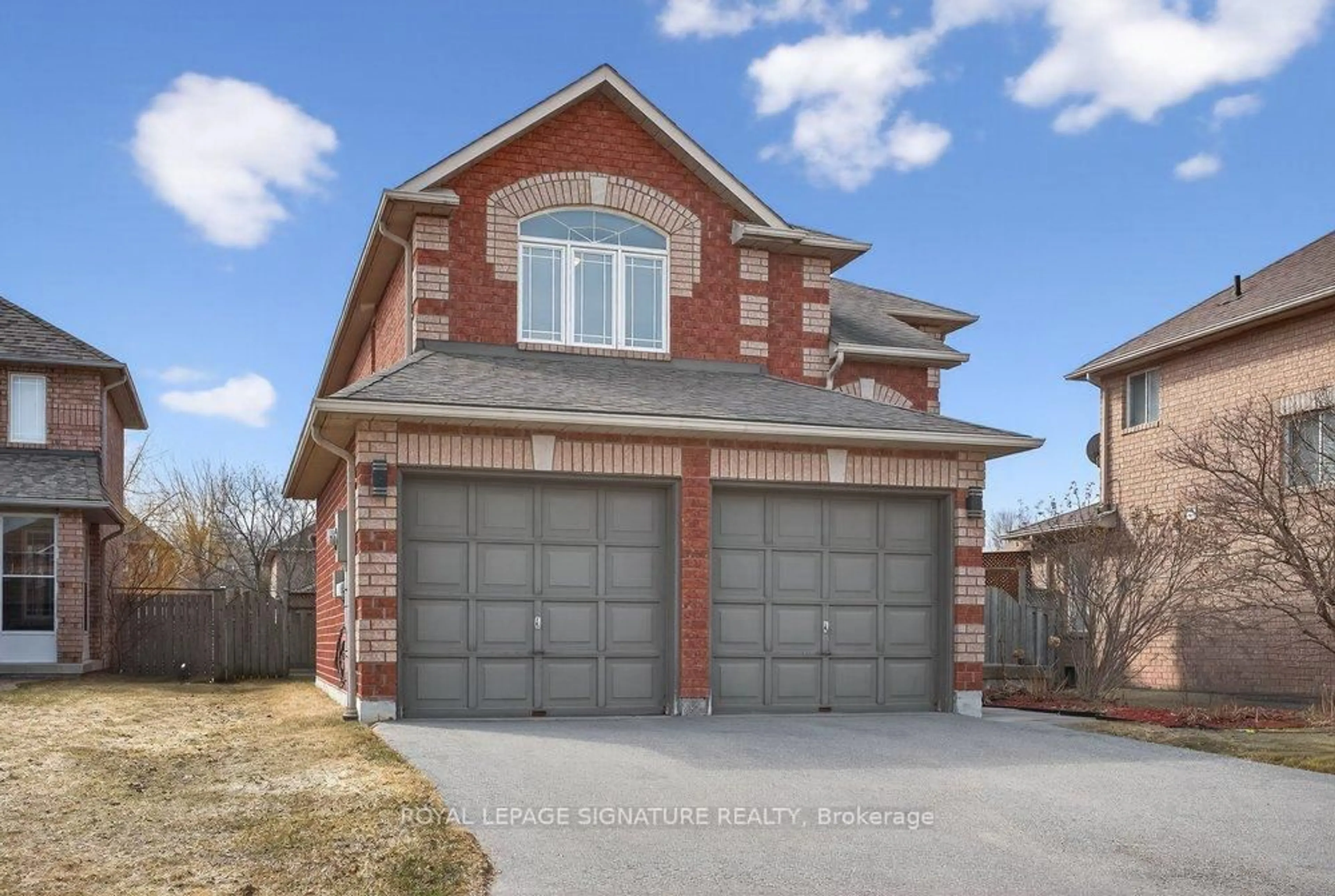 Home with brick exterior material, street for 31 Rinaldo Rd, Georgina Ontario L4P 3X9