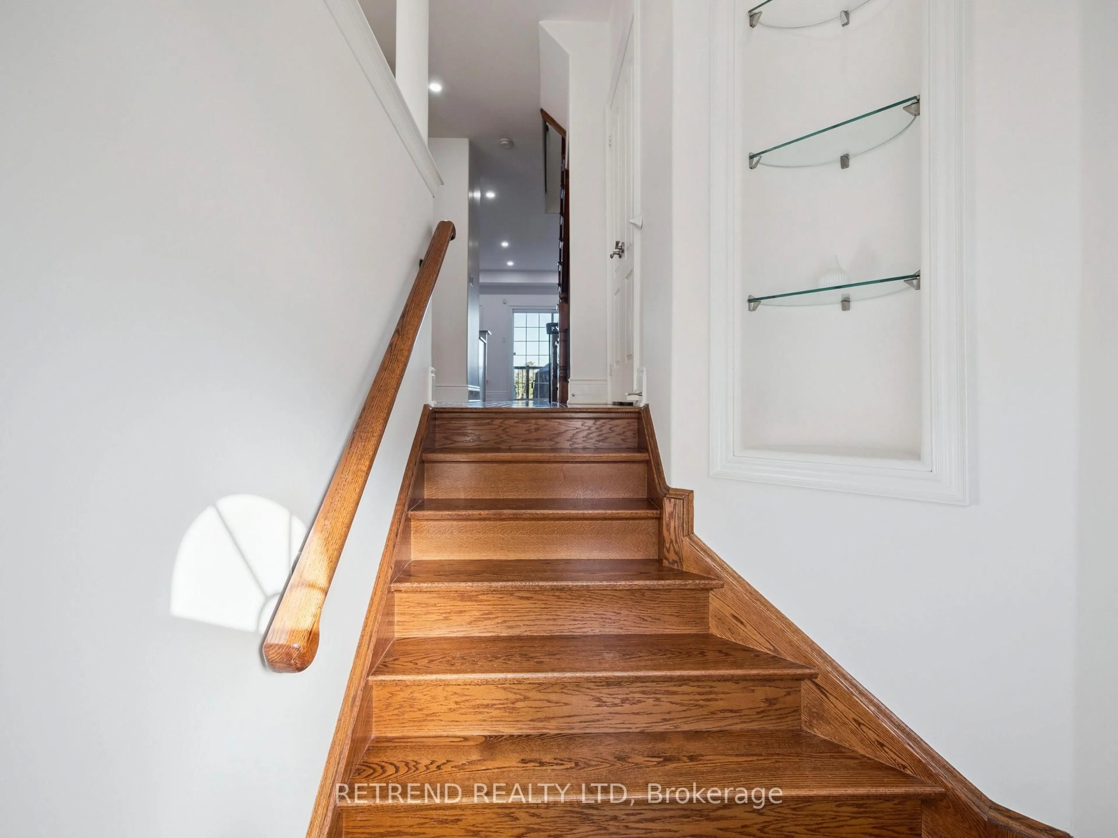 Unknown for 26 Golden Spruce Lane, Vaughan Ontario L6A 0J6