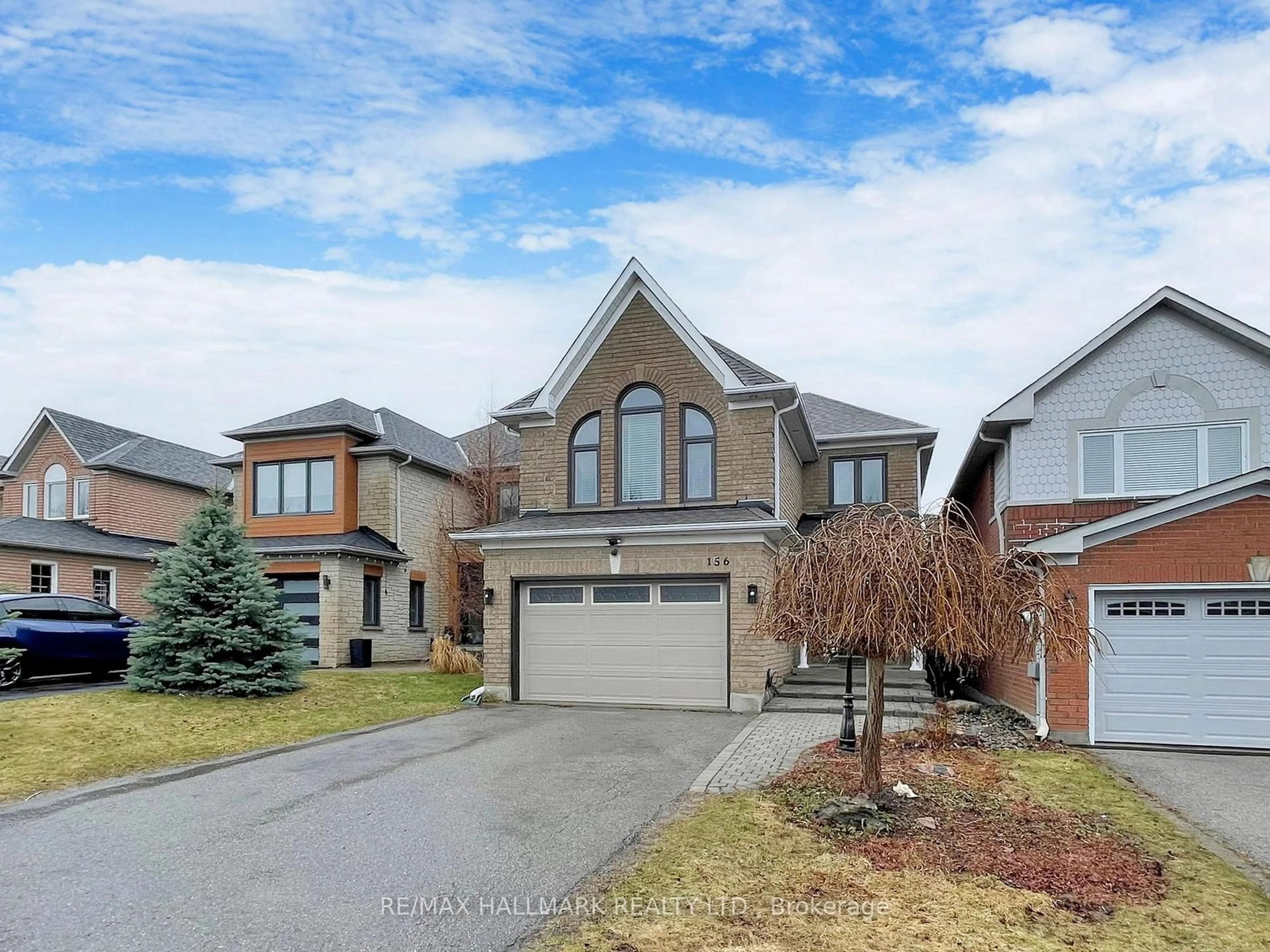 Home with brick exterior material, street for 156 Stone Rd, Aurora Ontario L4G 6Y9