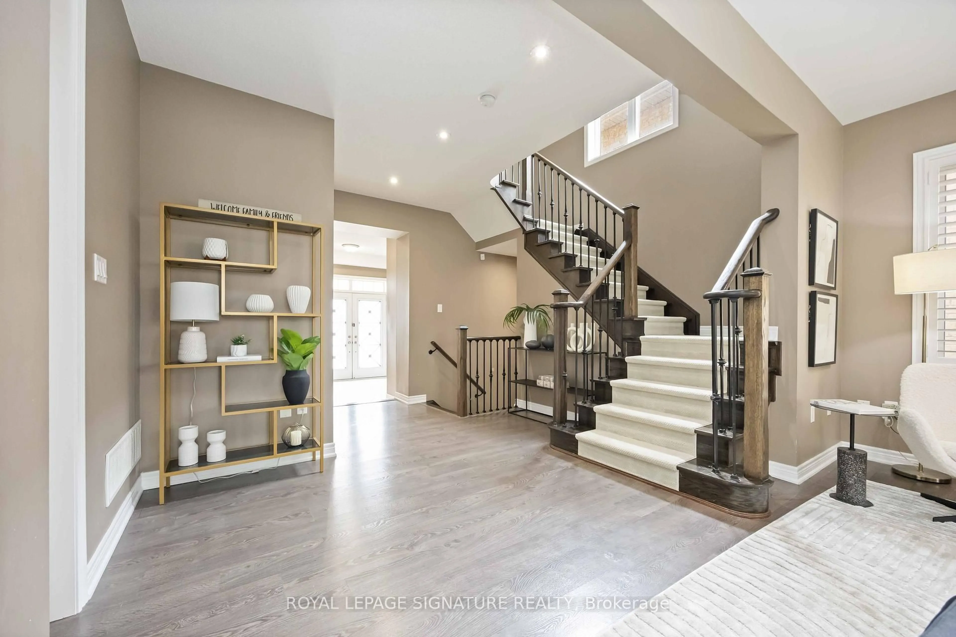 Unknown for 99 Card Lumber Cres, Vaughan Ontario L4H 3Z1