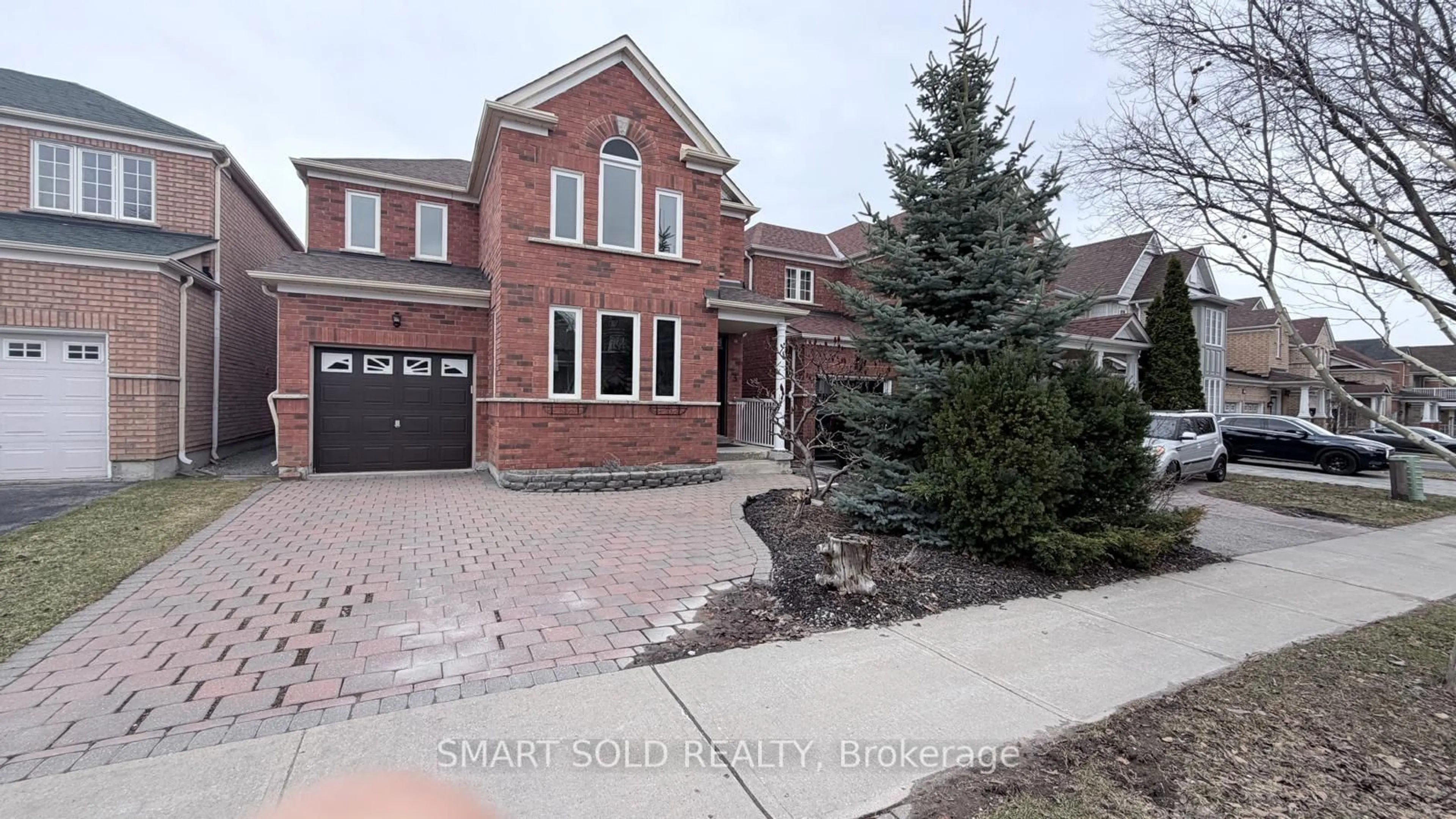 Home with brick exterior material, street for 3 Manorwood Dr, Markham Ontario L6C 2S9