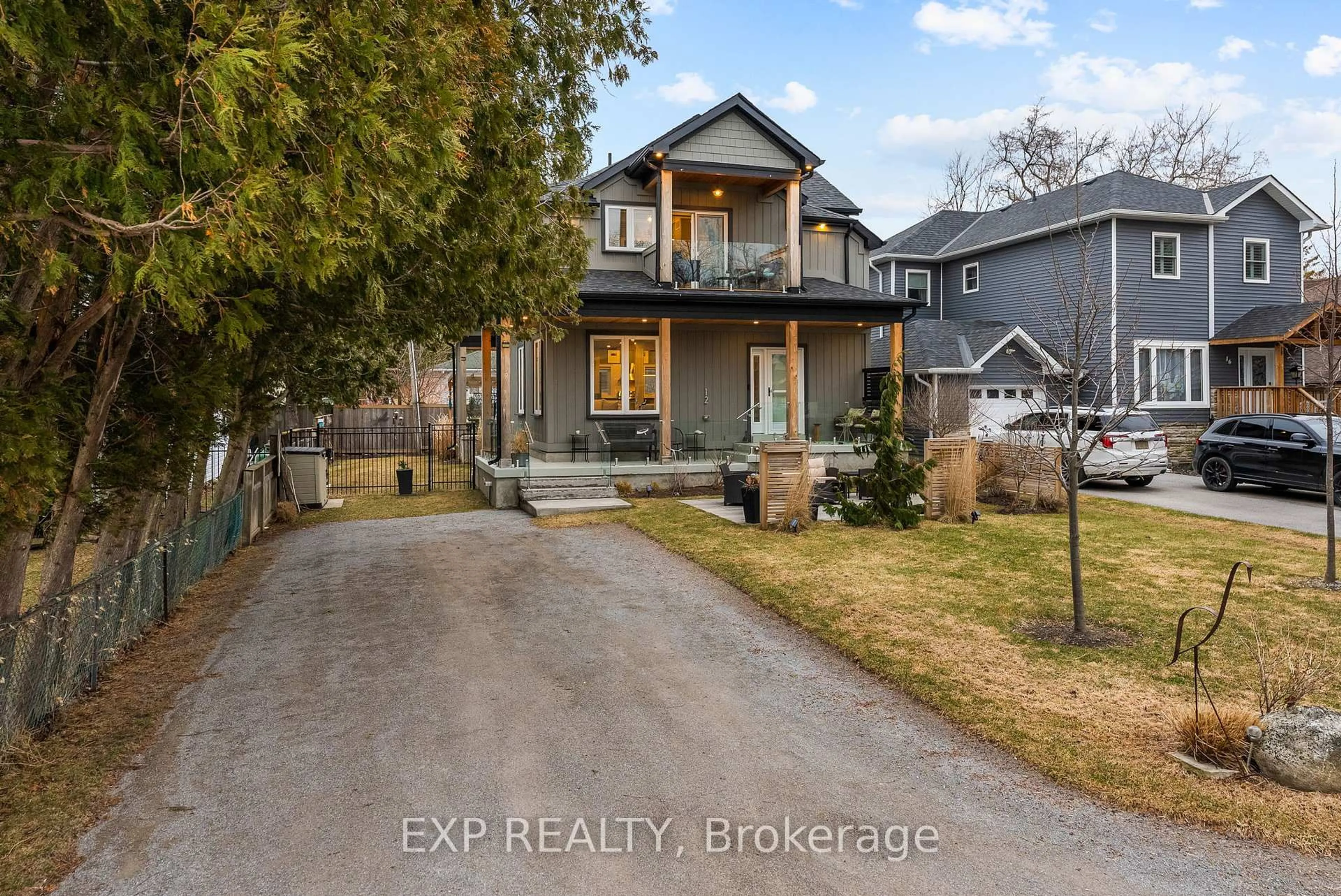 A pic from outside/outdoor area/front of a property/back of a property/a pic from drone, street for 12 Frankfort Grve, Georgina Ontario L0E 1L0