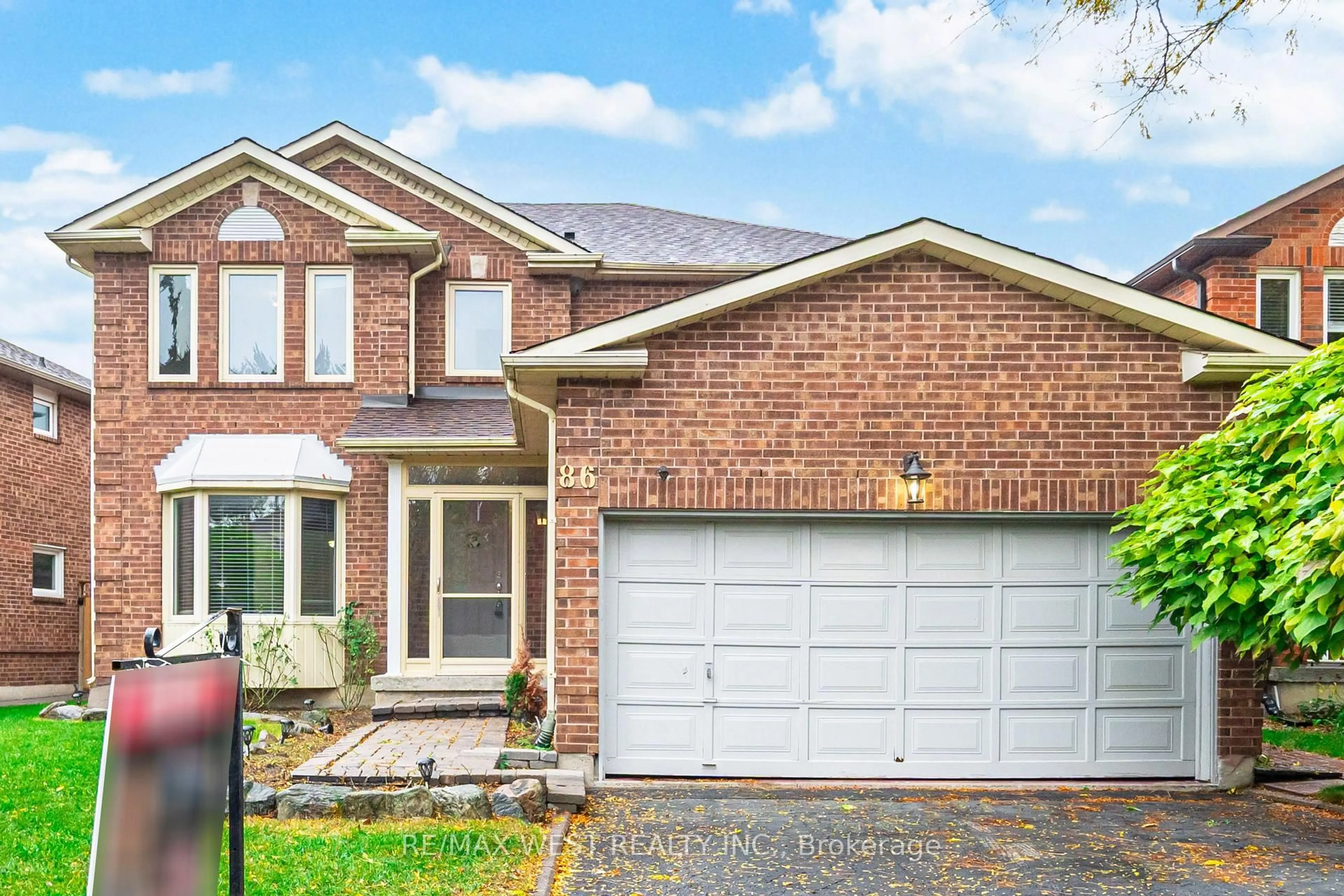 Home with brick exterior material, street for 86 Dina Rd, Vaughan Ontario L6A 1L7