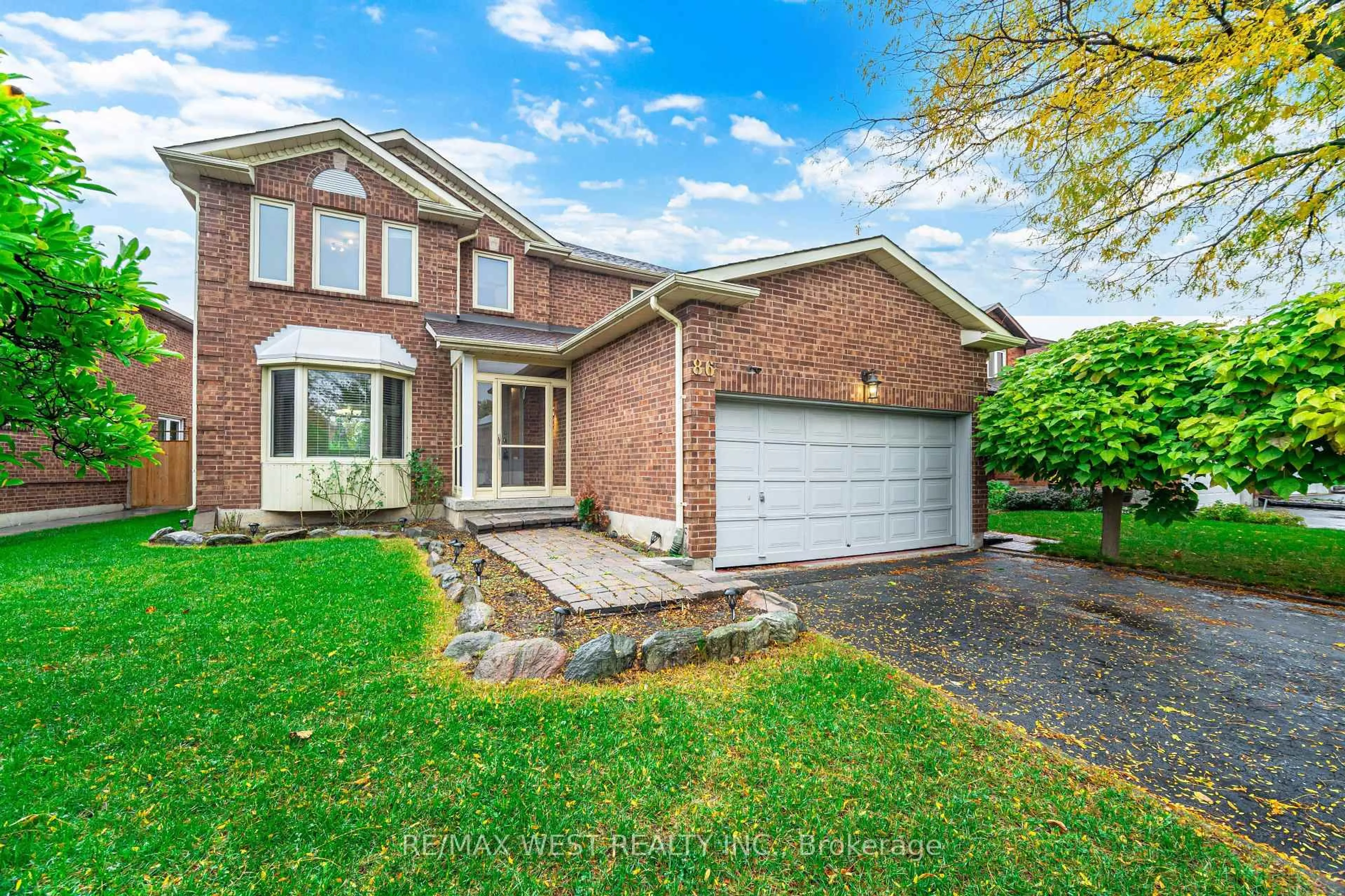 Home with brick exterior material, street for 86 Dina Rd, Vaughan Ontario L6A 1L7