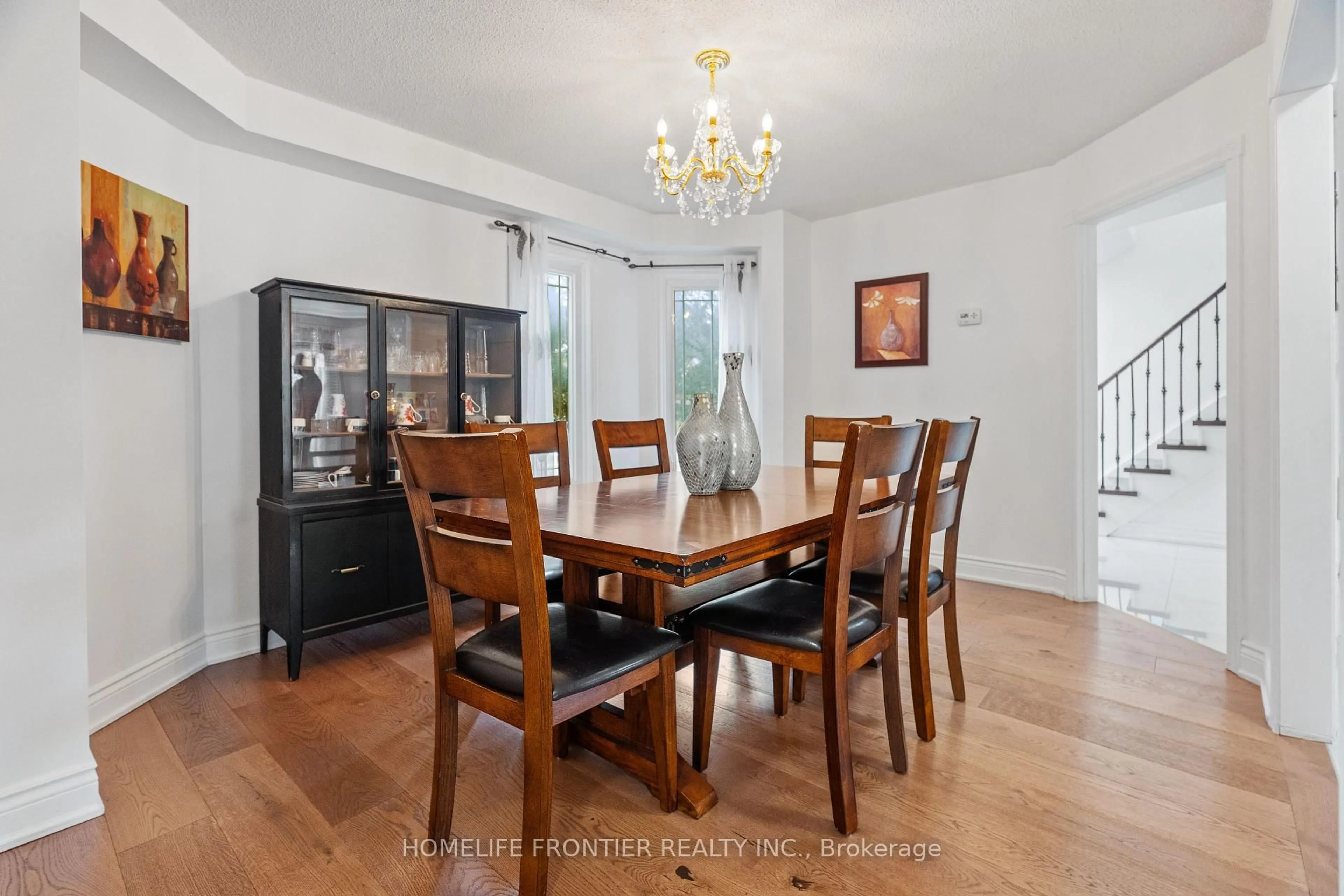 Dining room, wood/laminate floor for 55 Attridge Dr, Aurora Ontario L4G 6J4