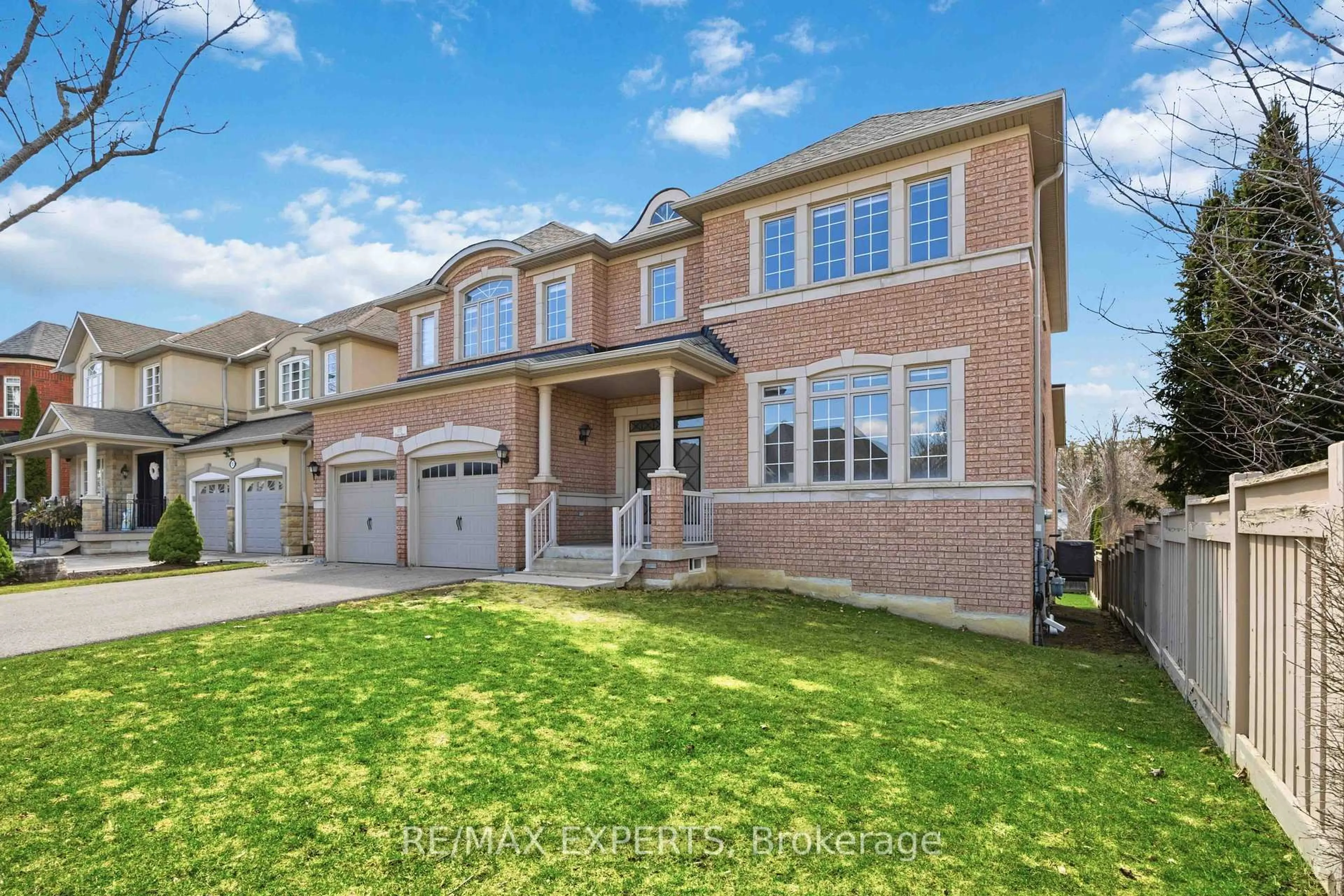 Home with brick exterior material, street for 135 Pieta Pl, Vaughan Ontario L4H 3G2