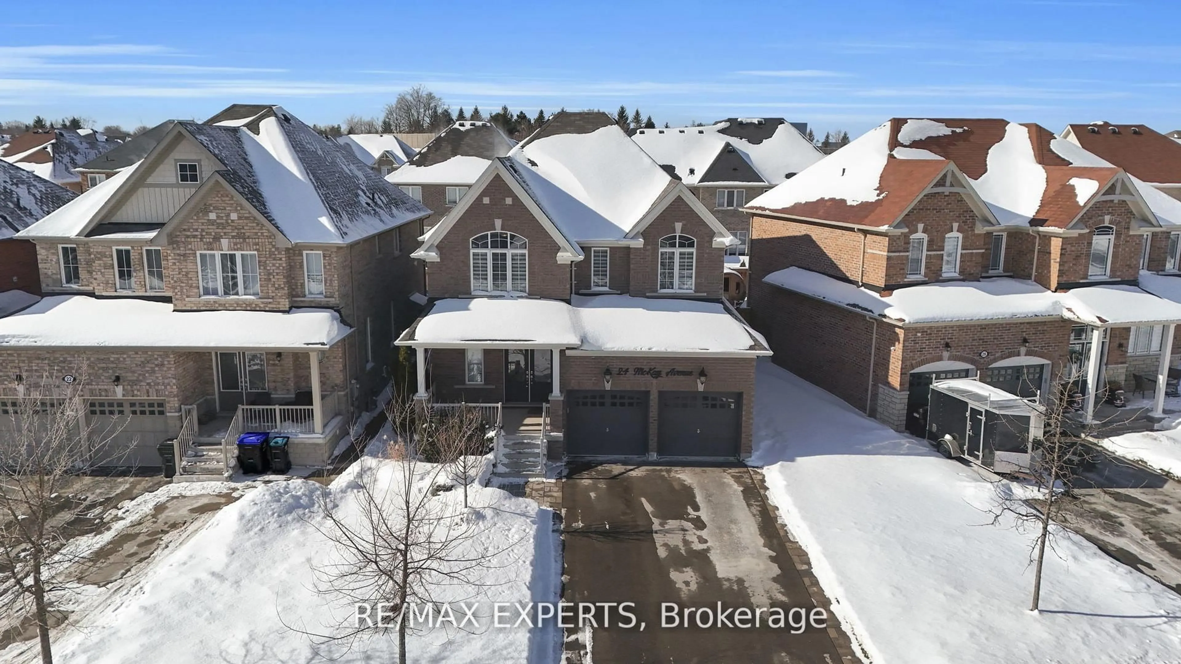 A pic from outside/outdoor area/front of a property/back of a property/a pic from drone, street for 24 Mckay Ave, New Tecumseth Ontario L0G 1W0