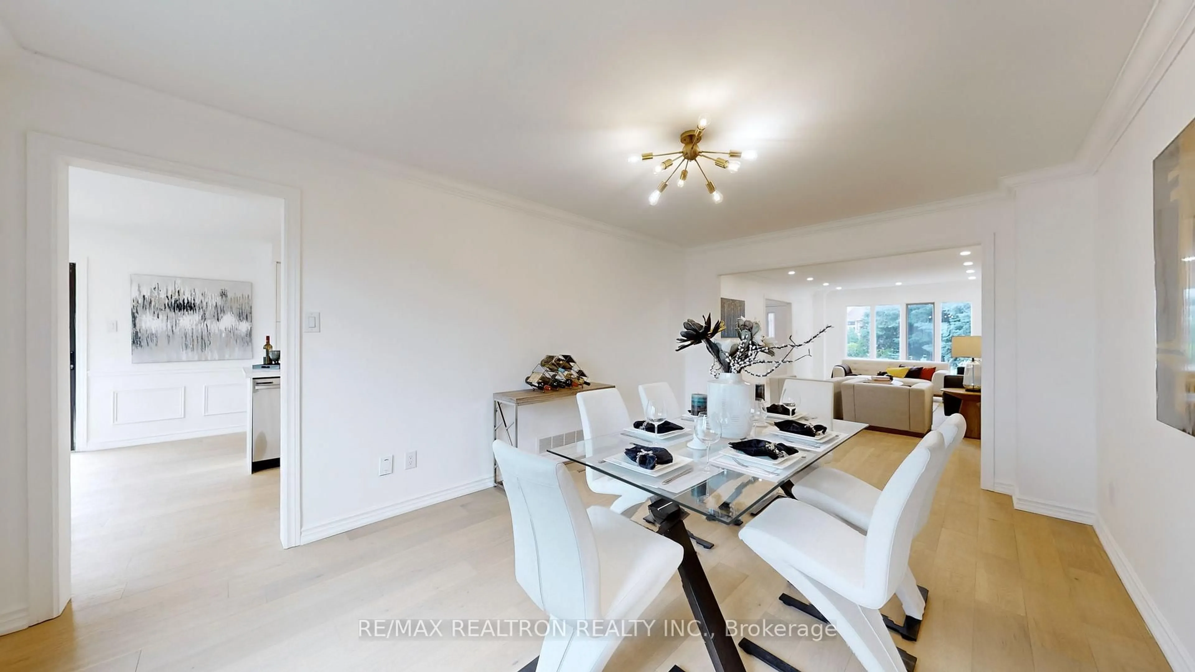 Dining room, unknown for 54 Central Park Dr, Markham Ontario L3P 7E4