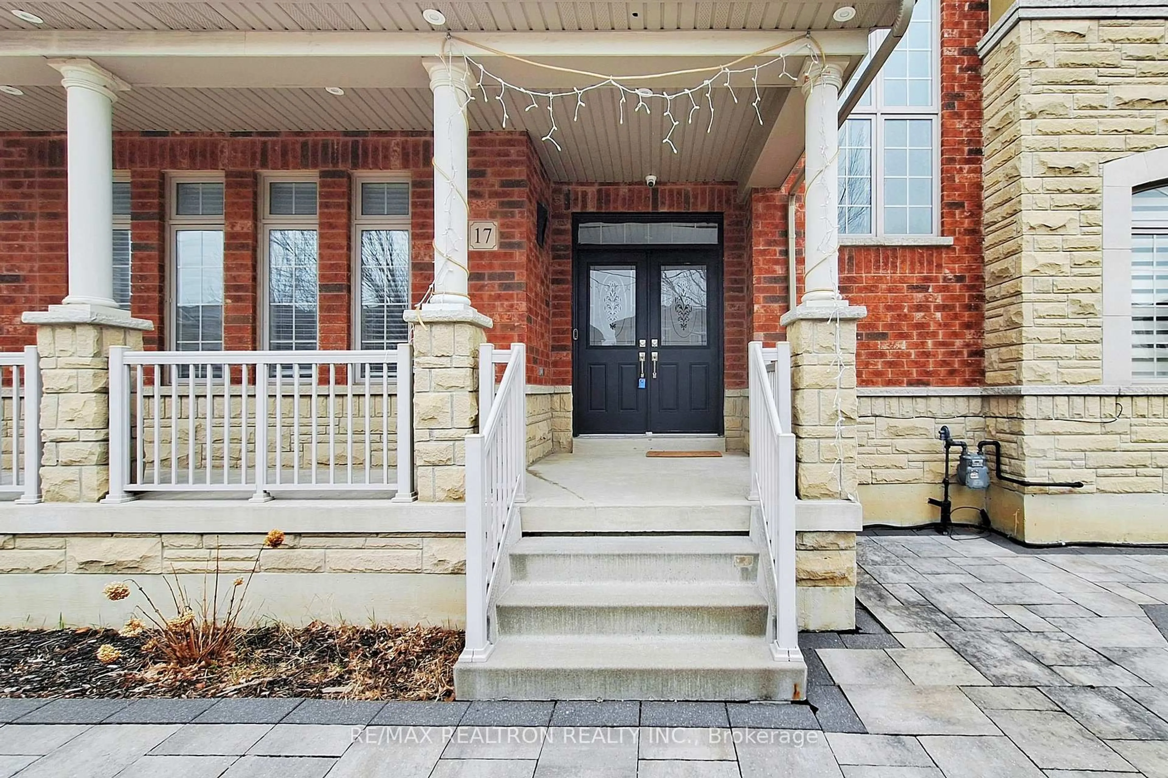 Home with brick exterior material, street for 17 Delattaye Ave, Aurora Ontario L4G 7T8