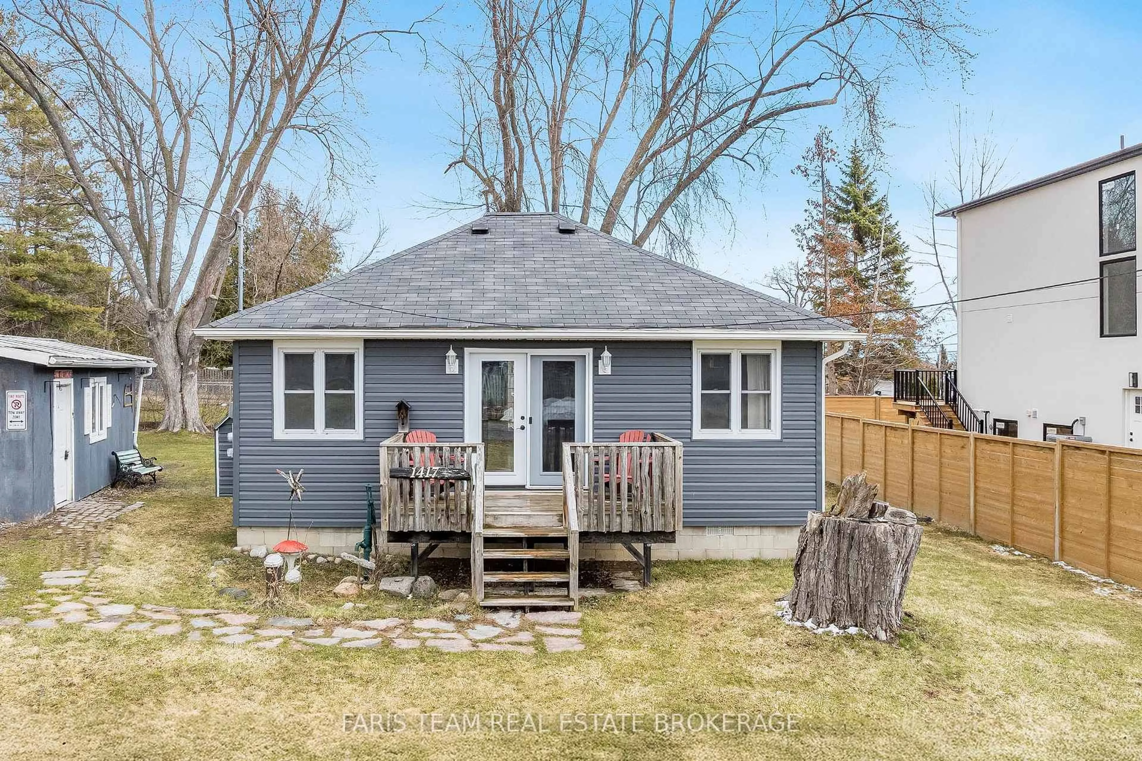 Shed for 1417 Maple Way, Innisfil Ontario L0L 1C0