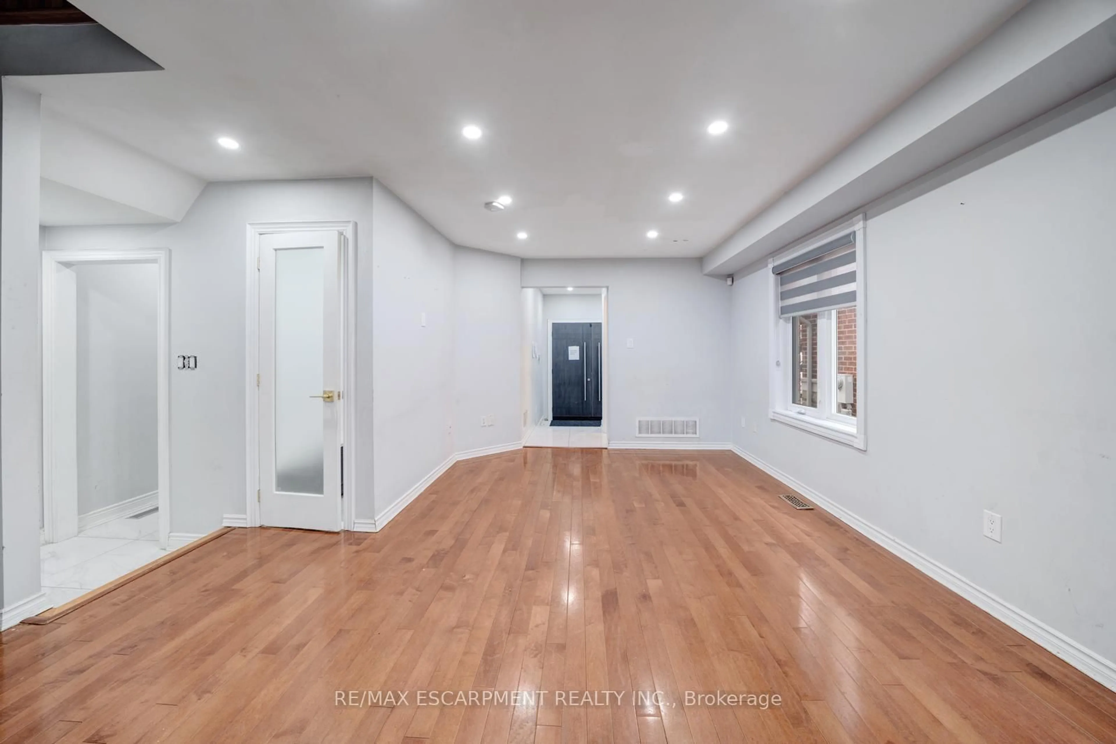 A pic of a room for 84 Andriana Cres, Markham Ontario L6B 0C8