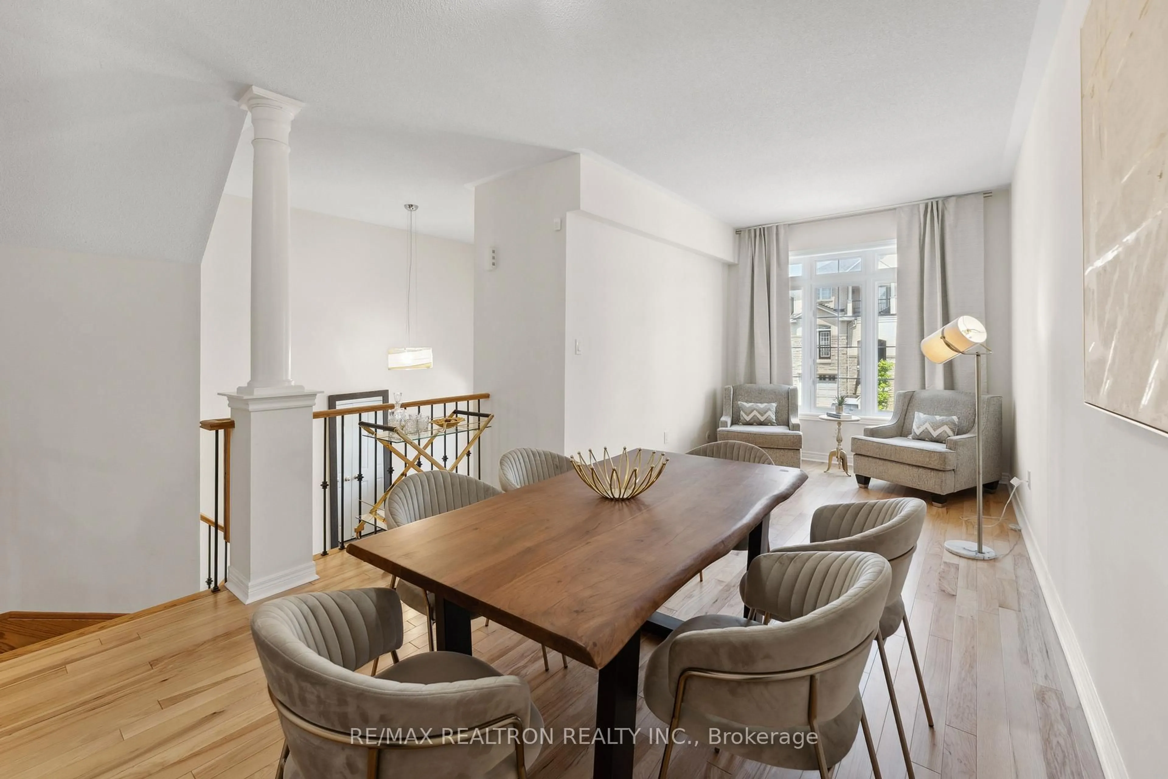 Dining room, unknown for 57 Littleriver Crt, Vaughan Ontario L6A 0K4