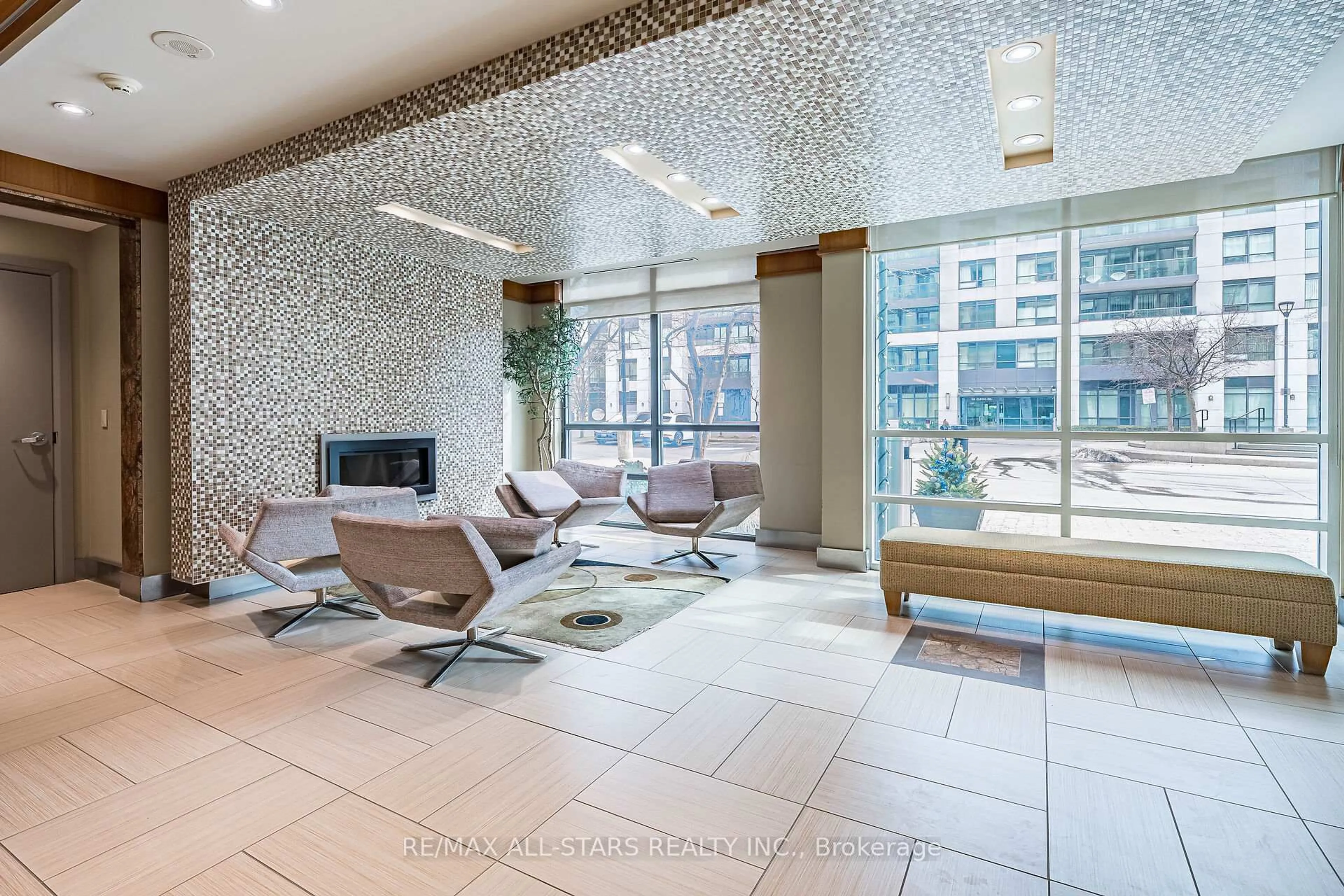 Lobby for 32 Clegg Rd #806, Markham Ontario L6G 0B2