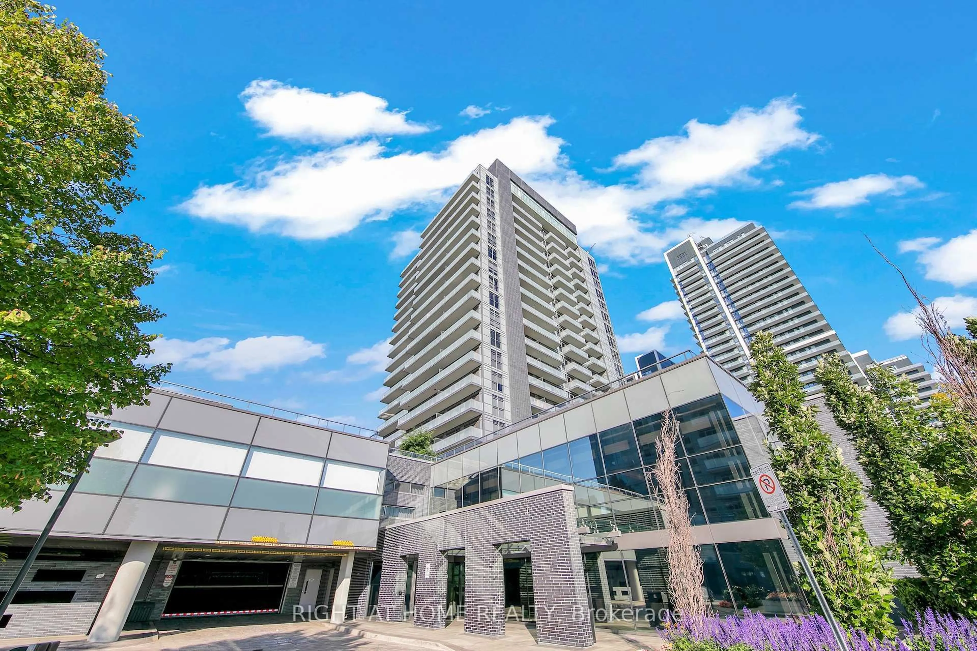 Unknown for 65 Oneida Cres #903, Richmond Hill Ontario L4B 0G9