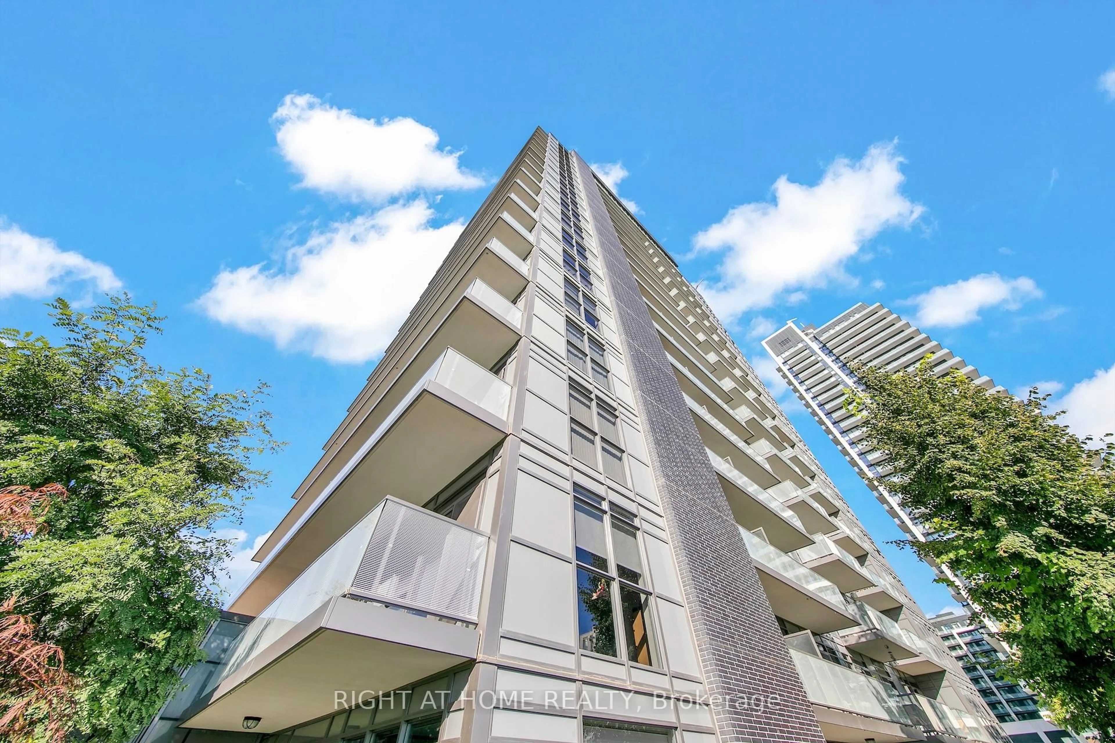 Unknown for 65 Oneida Cres #903, Richmond Hill Ontario L4B 0G9