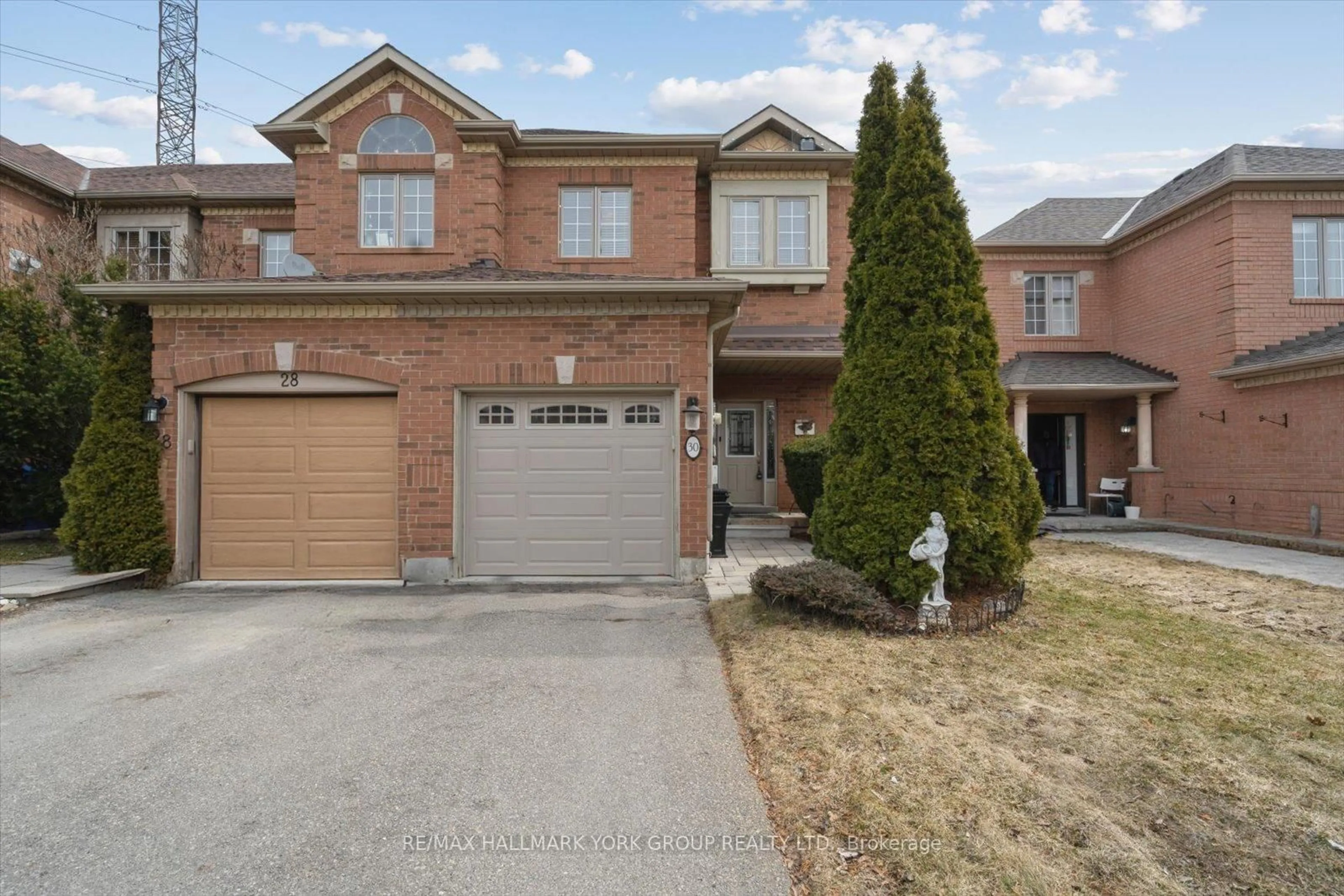 Home with brick exterior material, street for 30 Jordanray Blvd, Newmarket Ontario L3X 2P9