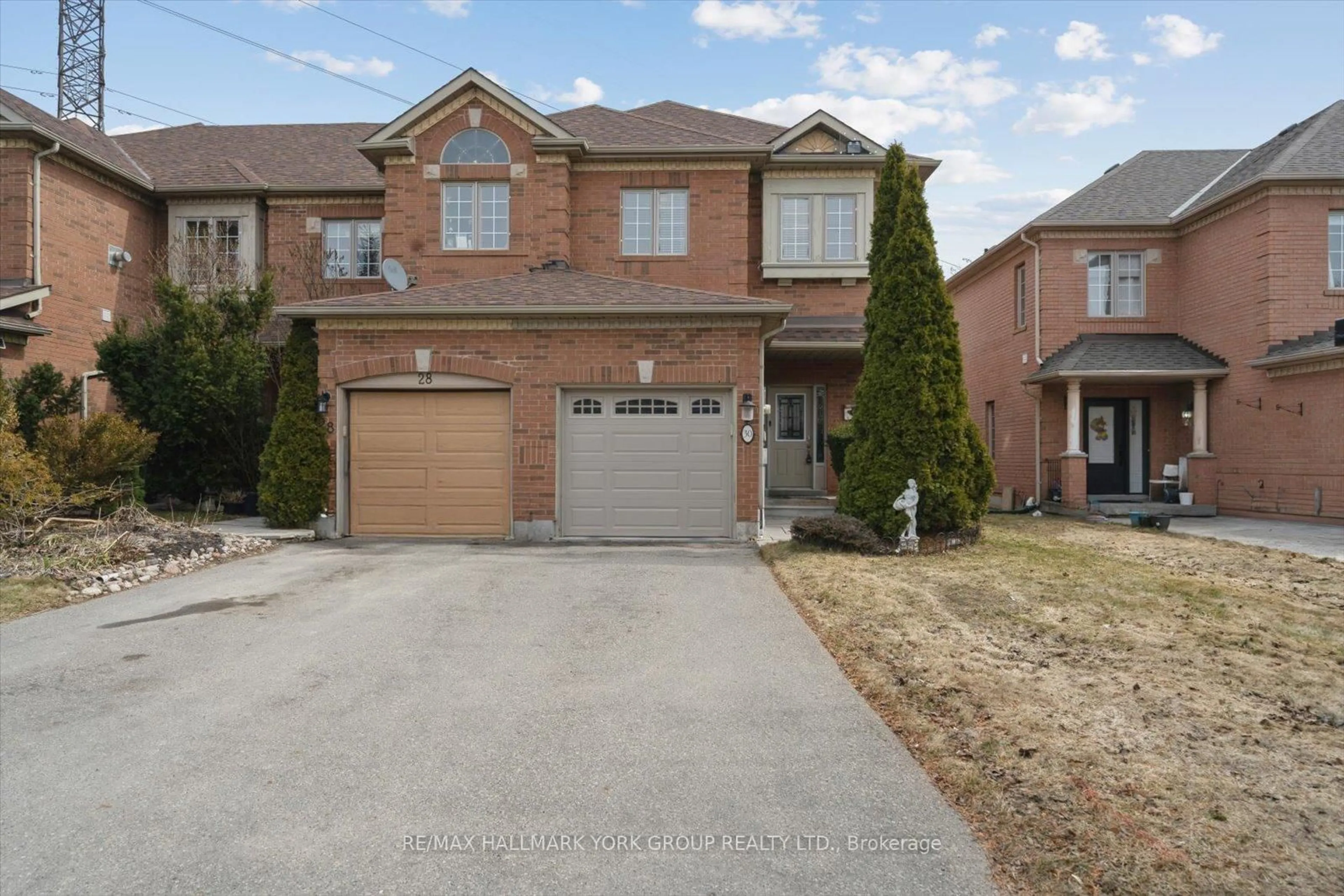 Home with brick exterior material, street for 30 Jordanray Blvd, Newmarket Ontario L3X 2P9