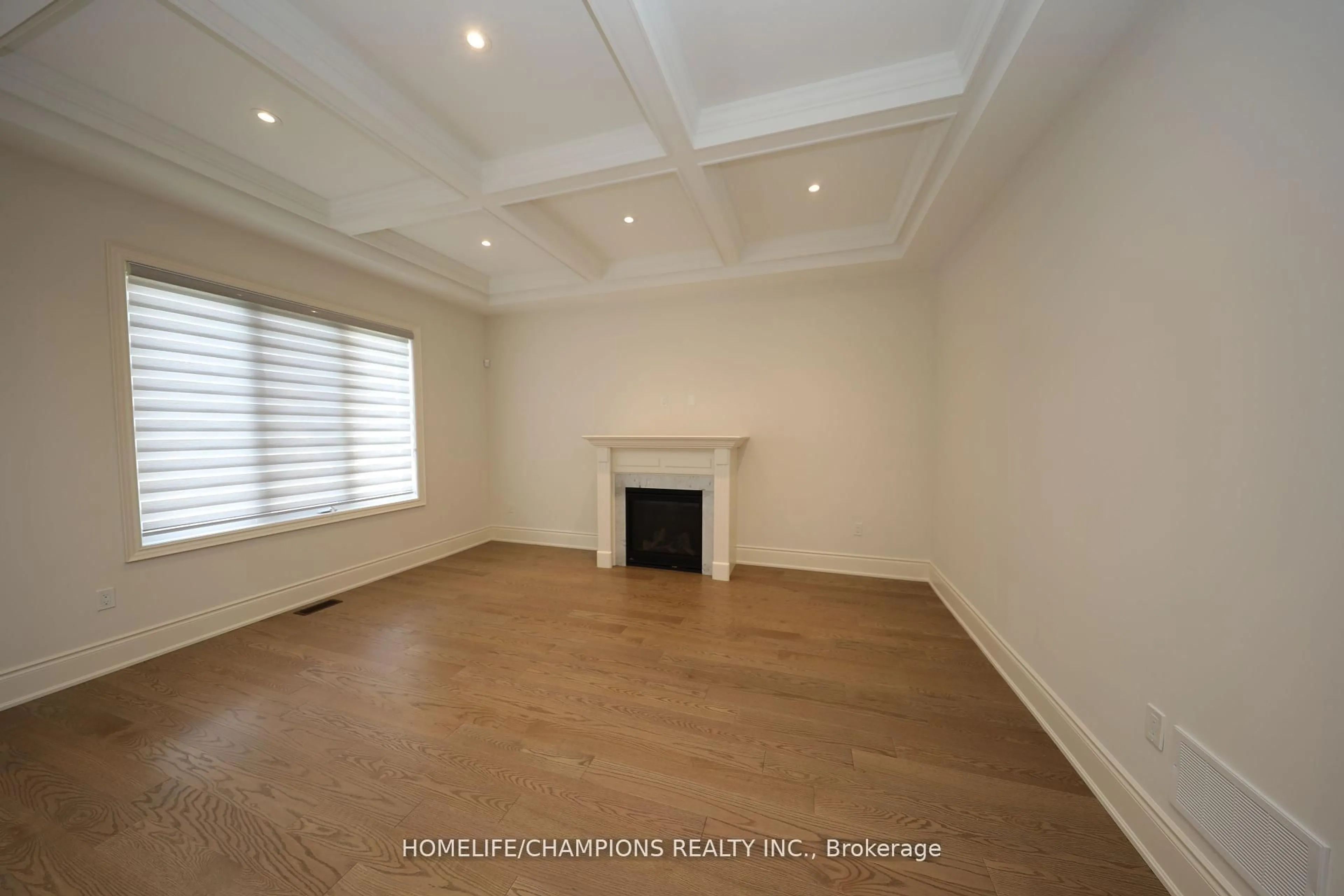 A pic of a room for 212 Wesmina Ave, Whitchurch-Stouffville Ontario L4A 5A2